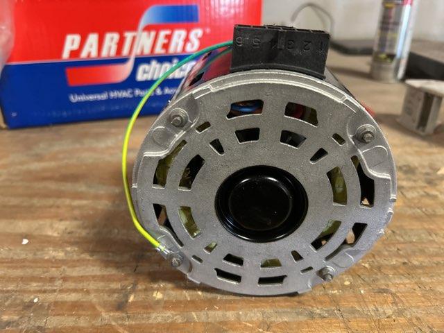 1/2 HP Blower Motor 208-230/60/1 1075 Rpm 3 Speed - Image 2