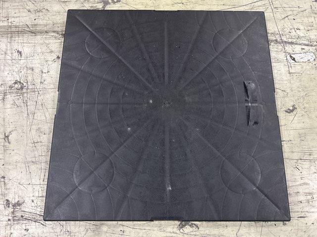 1/2" X 6' Electrical Whip with 60A 240V 3-Wire Disconnect, Black Equipment Pad and 24V Thermostat - Image 4