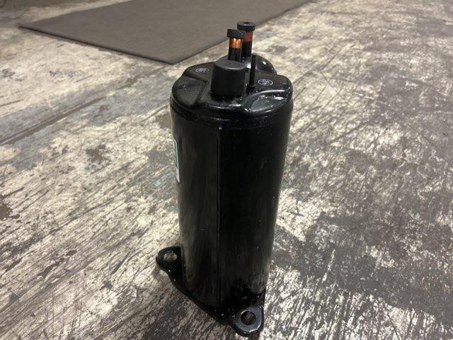 1.5 Ton Rotary Compressor, 208-230/60/1, R410A - Image 4