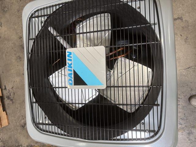 1.5 Ton Split-System Heat Pump 208-230/60/1 R410A 16 SEER - Image 6