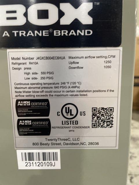 1.5 Ton SS Heat Pump 208/230/60/1 R-410A 14 SEER with 1.5-3 Ton Upflow/Downflow Cased A Coil, R410A - Image 3