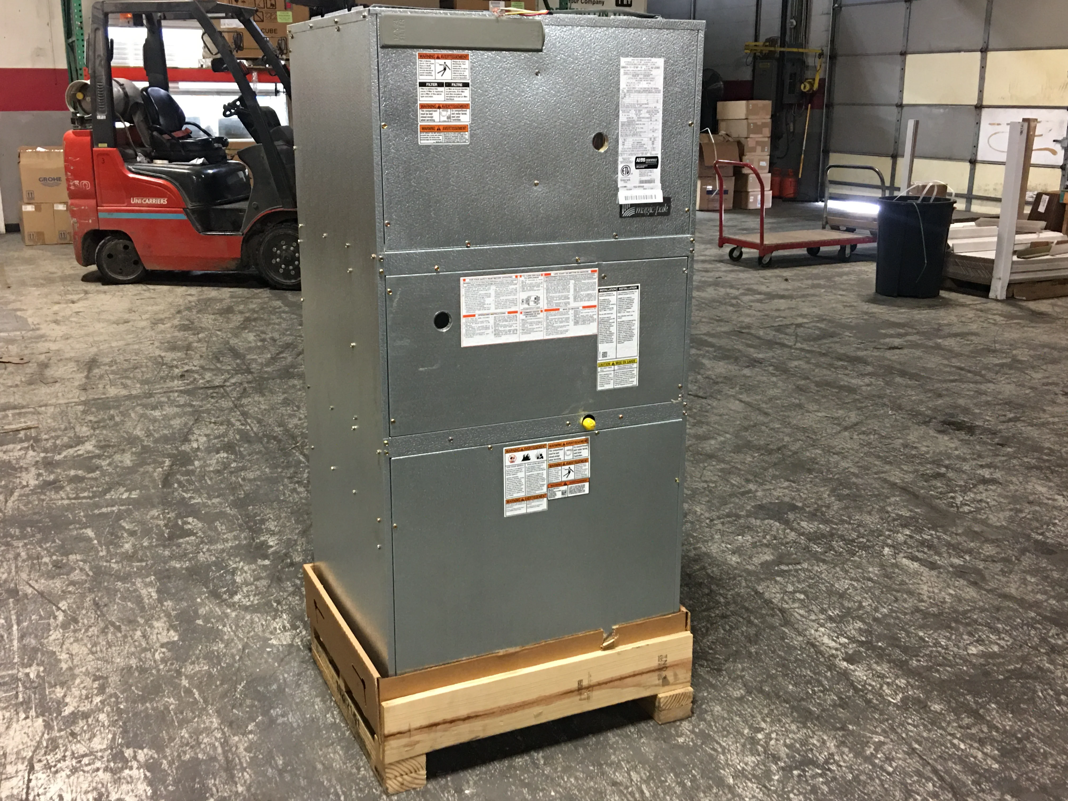 1 Ton Magic Pak Gas/Electric Packaged Unit, 11 EER, 208-230/60/1, R410A - Image 2