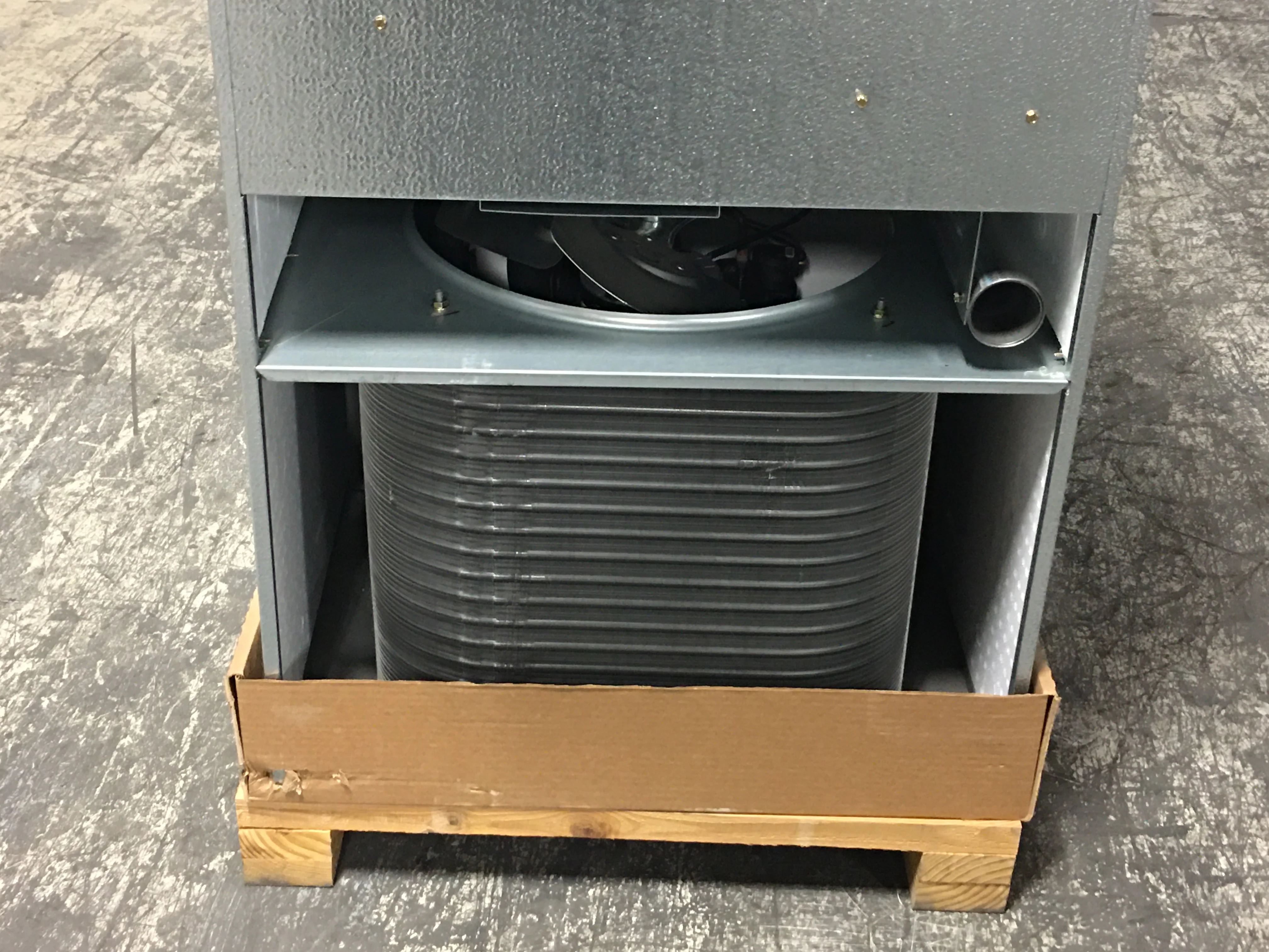 1 Ton Magic Pak Gas/Electric Packaged Unit, 11 EER, 208-230/60/1, R410A - Image 4