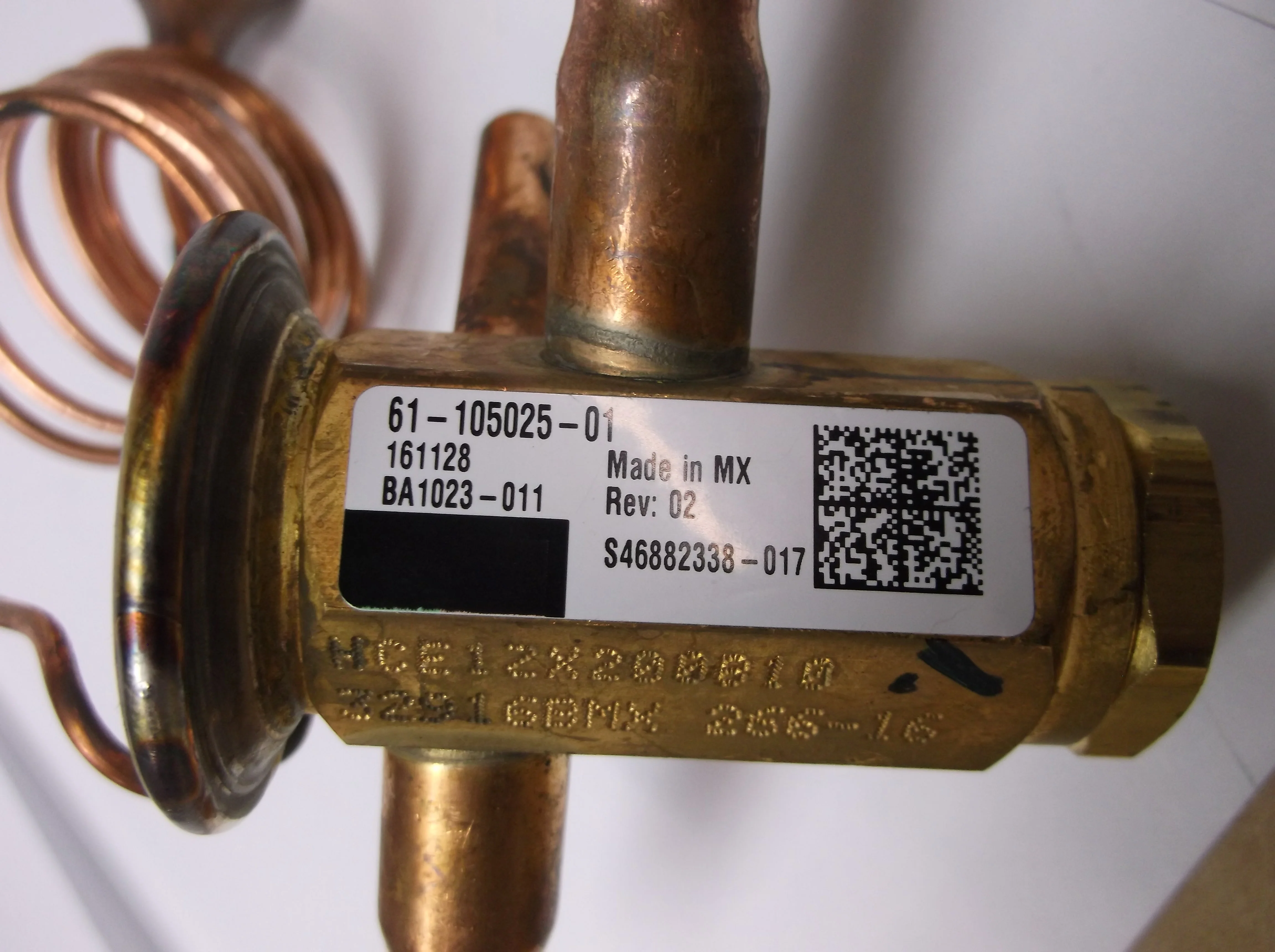 1 Ton Thermal Expansion Valve With Distributor  R-410A - Image 2
