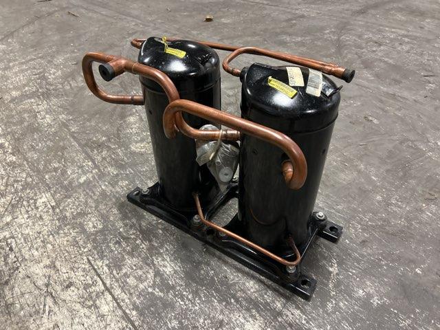 10 Ton AC Tandem Scroll Compressors 200-230/60/3 R22 - Image 2