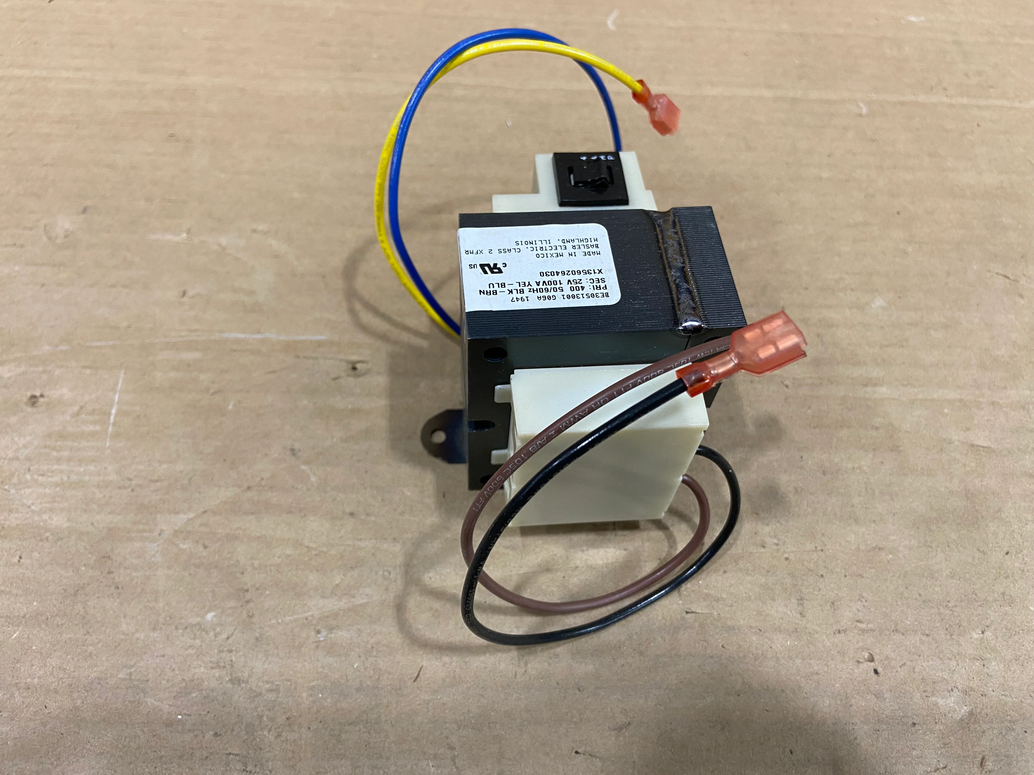 100 VA Transformer Primary:400V Secondary:25V 50-60 Hertz - Image 3