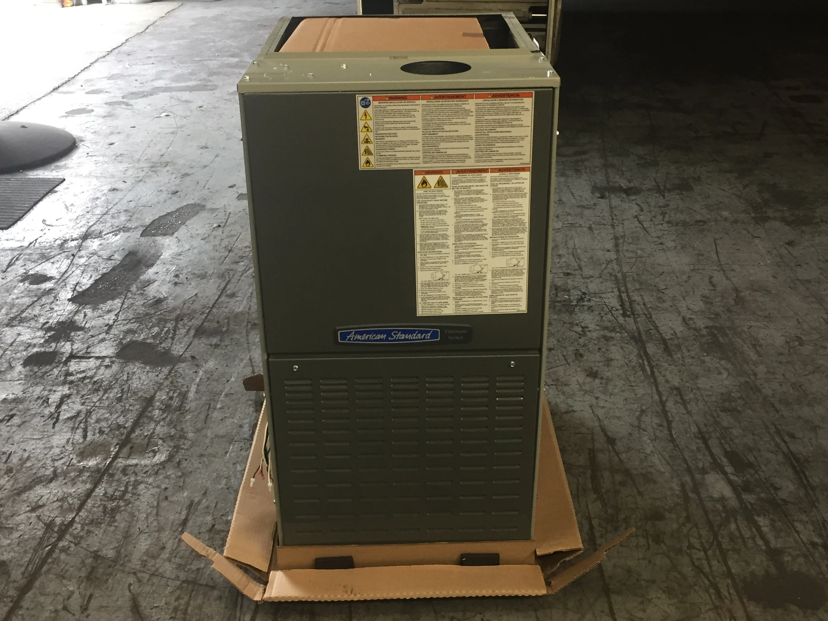 100,000 BTU 2-Stg Down/Horz ECM Variable Speed Comm. Compatible Gas Furnace 80% 115/60/1 CFM: 2000 - Image 2