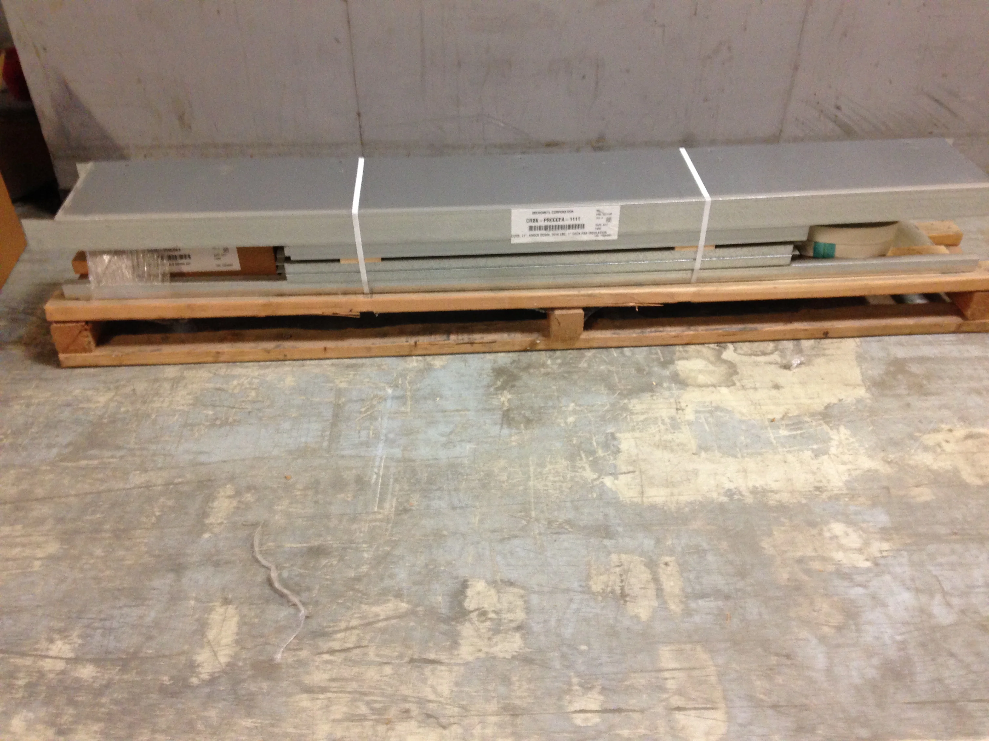11" Roof Curb
