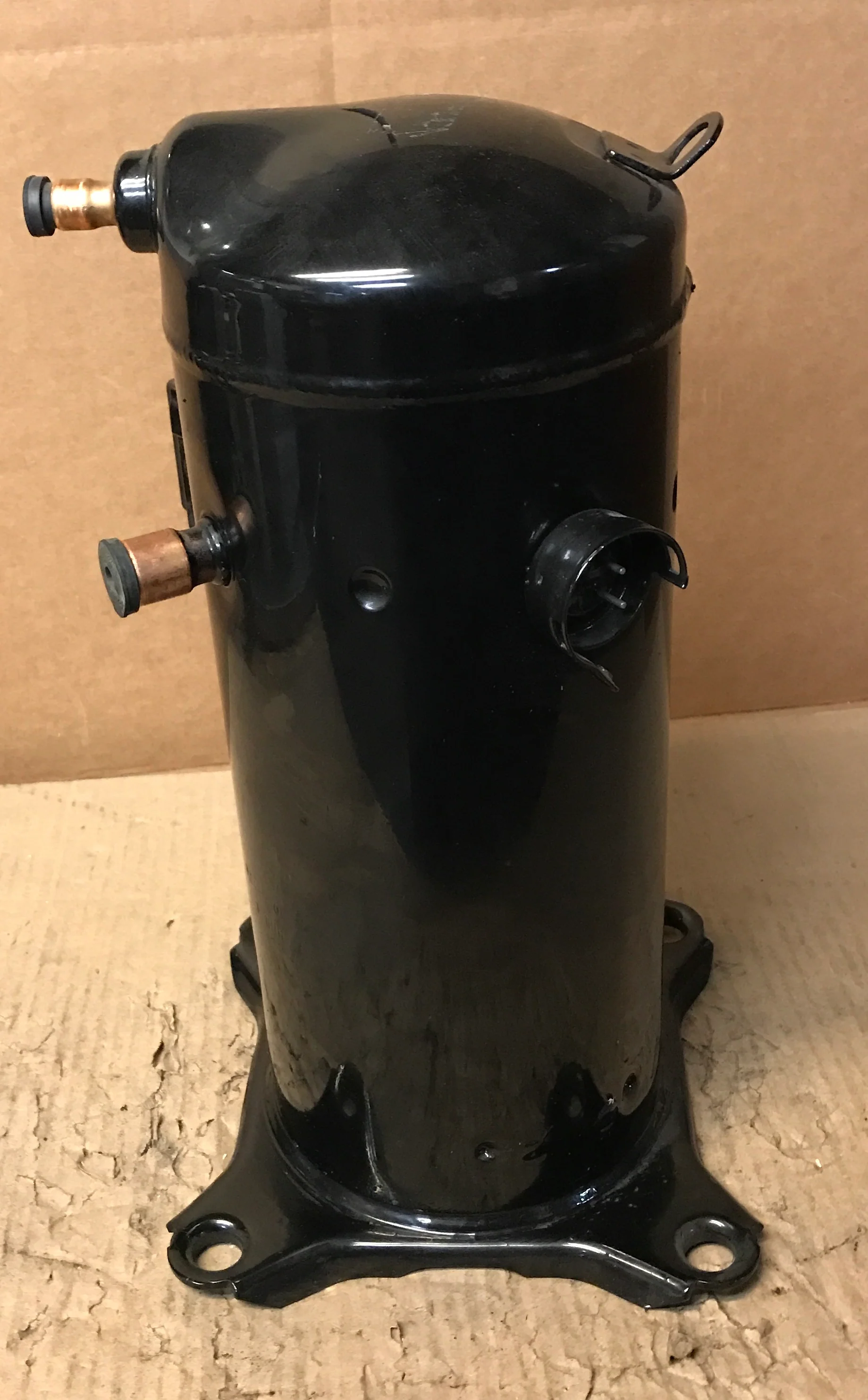 1-1/2 Ton Two-Stage Ultra Tech AC/HP Scroll Compressor 380-420-460/60-50/3 R-410A - Image 3