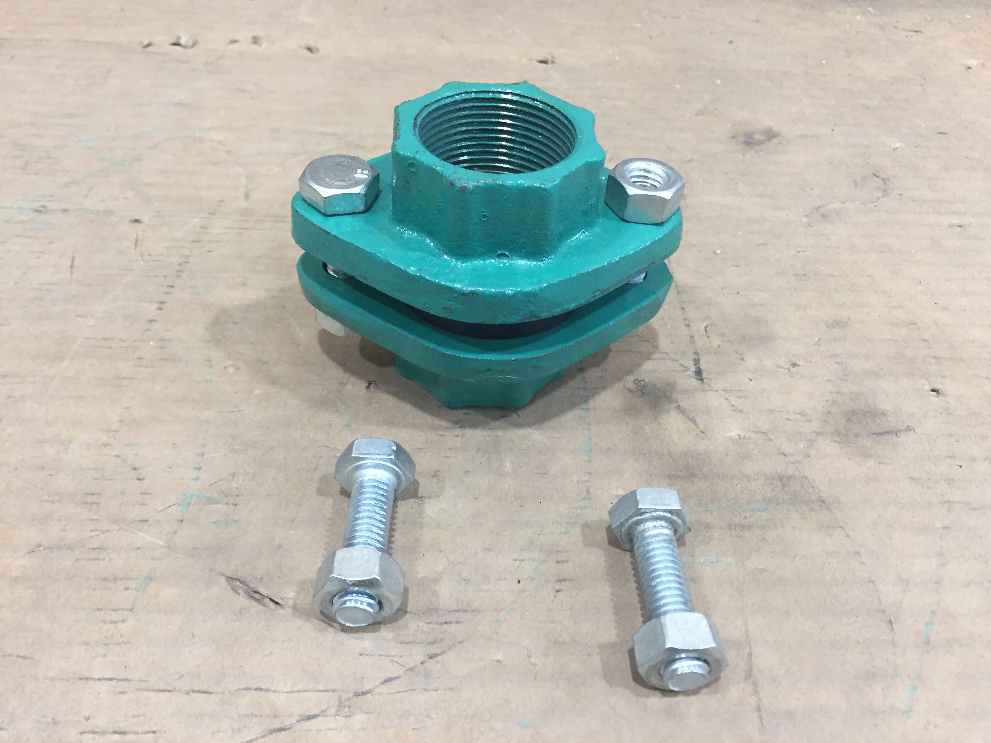 1-1/4" Cast Iron Check Flange Set