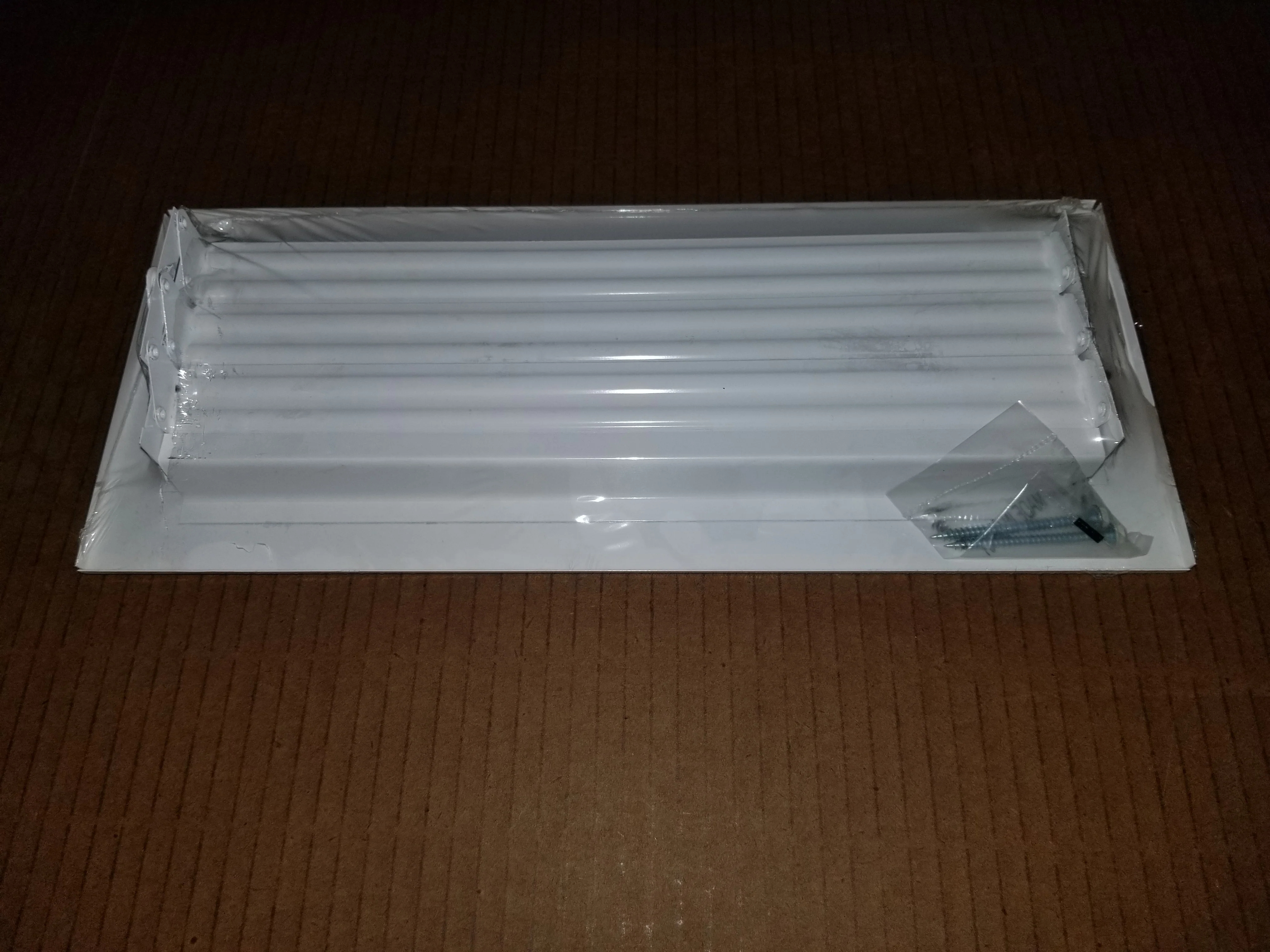 12" X 4" Steel 2-Way Curved Blade Sidewall Register w/Multi-Louver Damper - Image 5