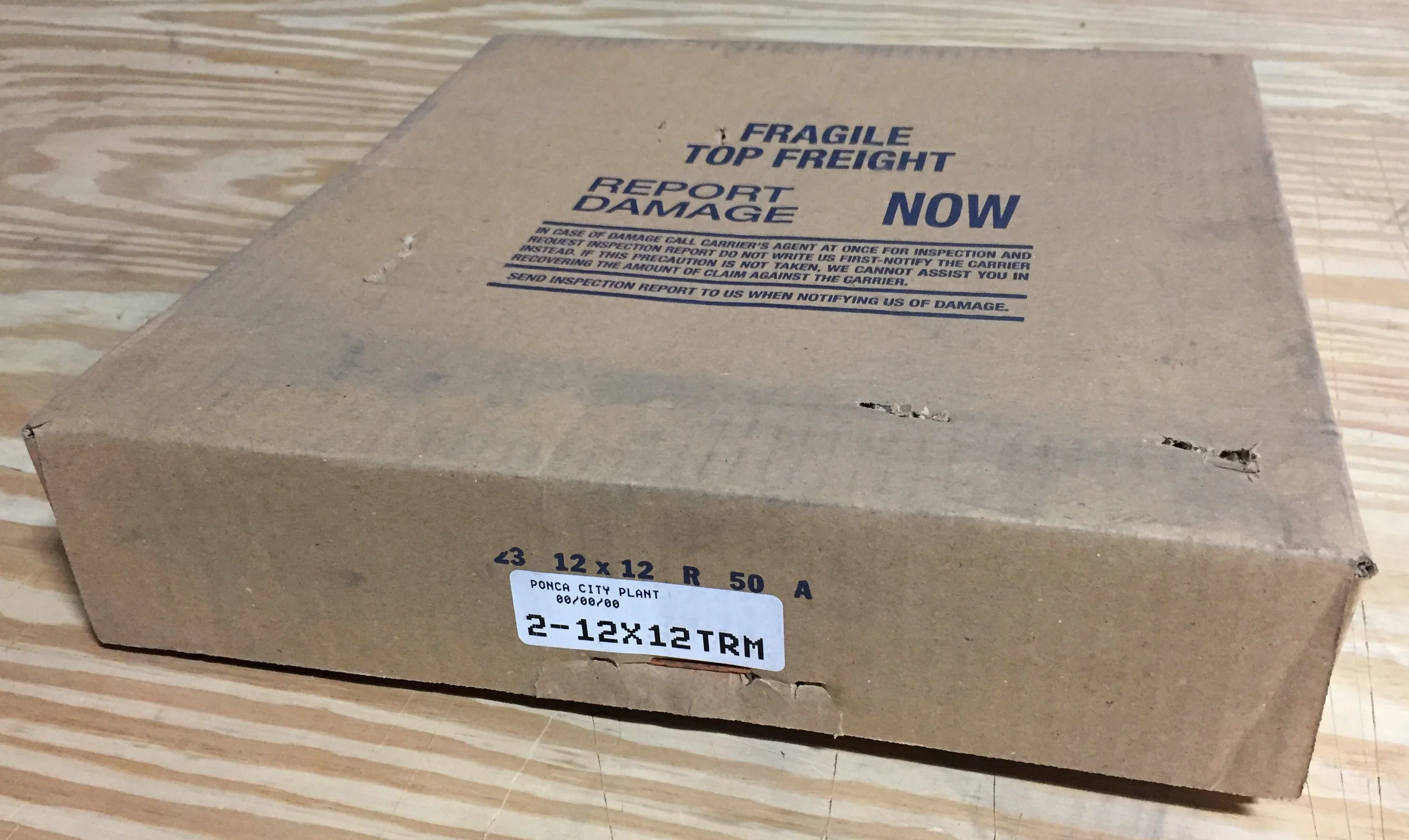 12" X 12" ALUMINUM/WHITE SURFACE MOUNT FRAME - Image 9