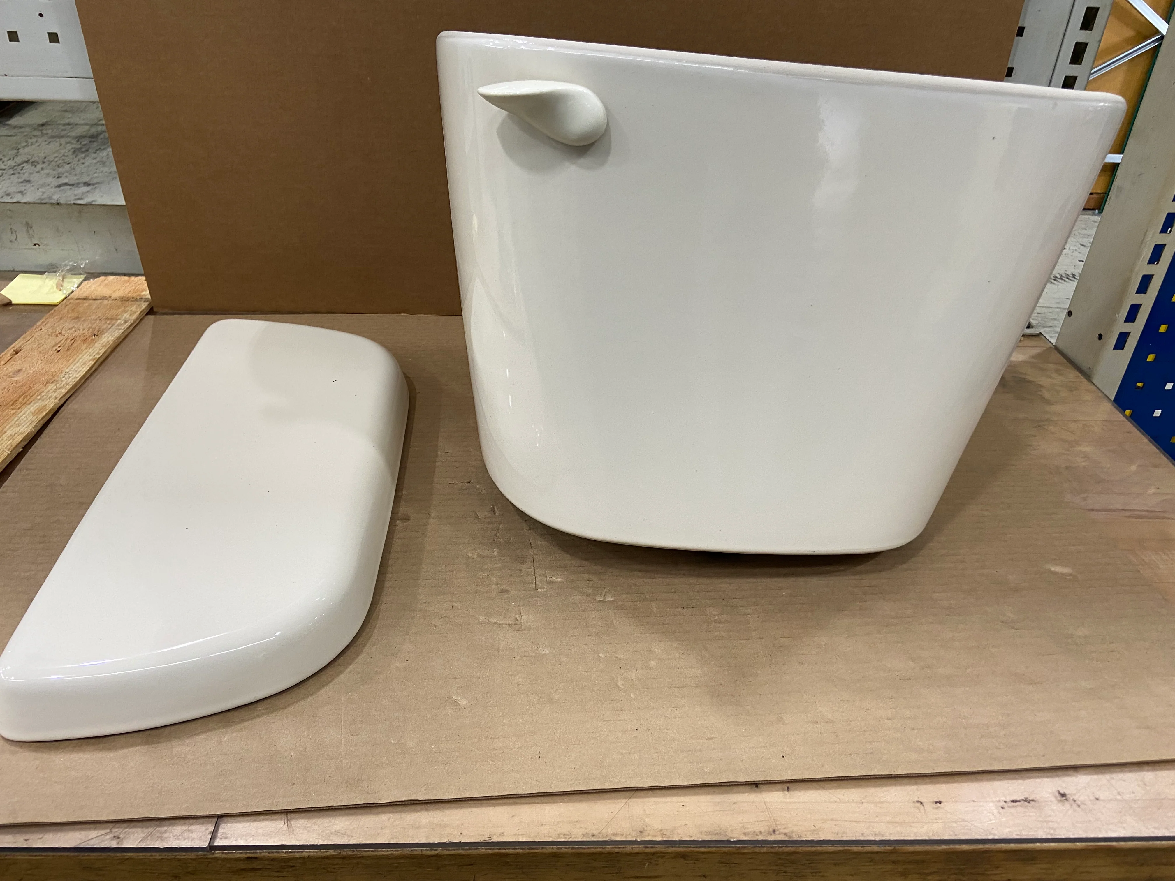 12" Colony Tank with Liner; 4.8LPF/1.28GPF, Bone