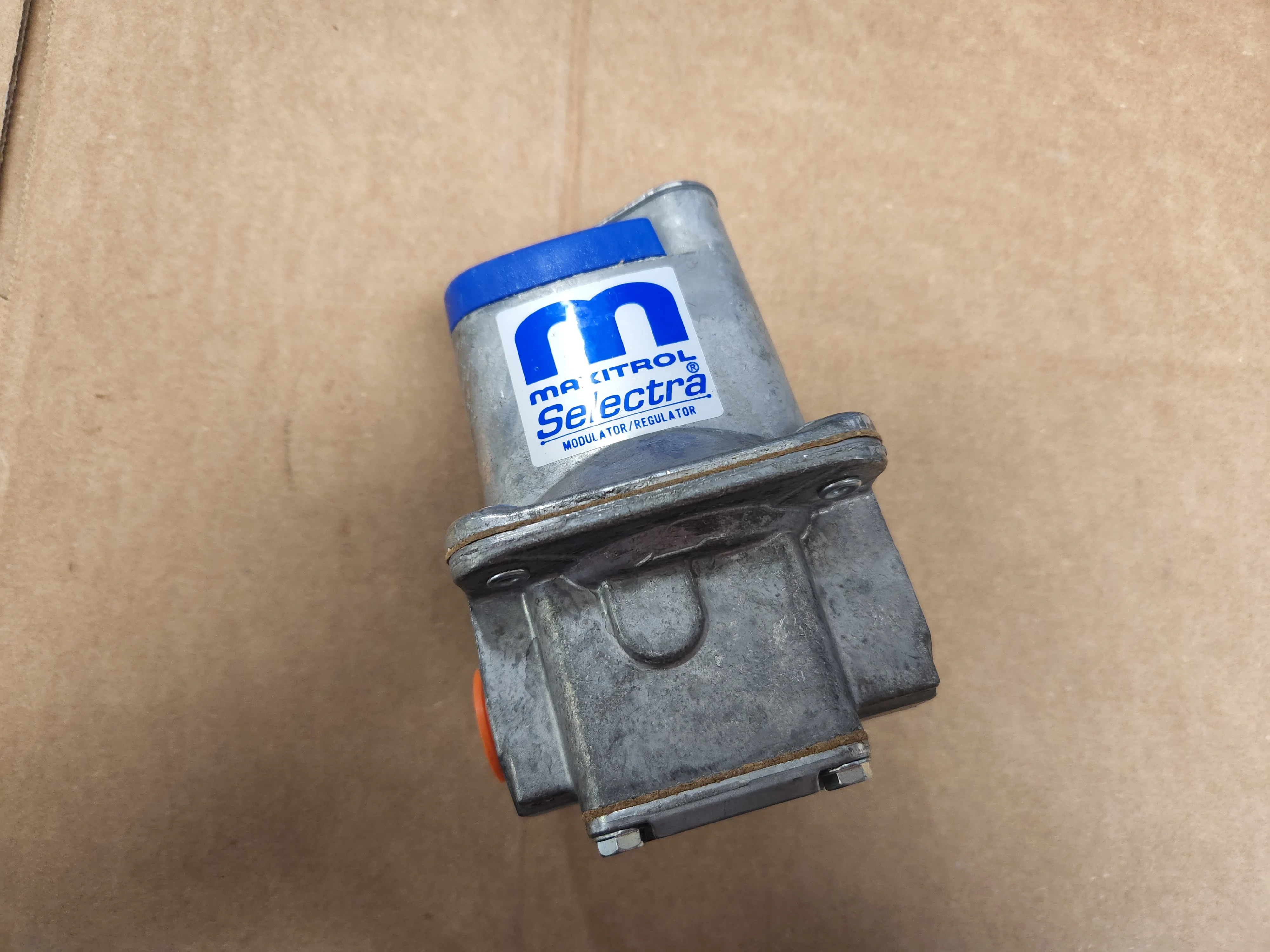 1/2" X 1/2" Natural Gas Modulating/Regulating Valve - Image 5