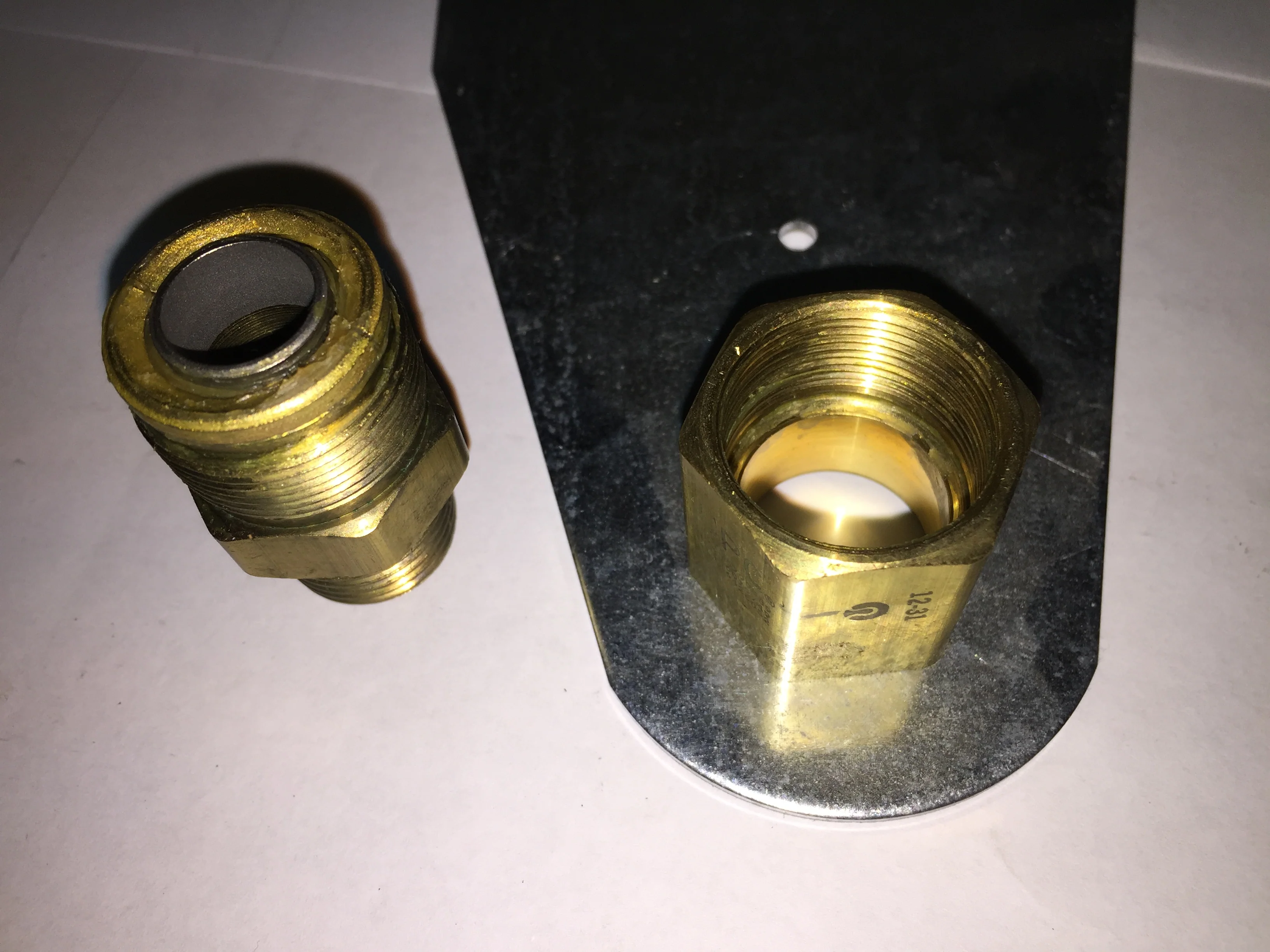 1/2" TERMINATION MOUNT FOR GAS LINE APPLICATIONS - Image 3