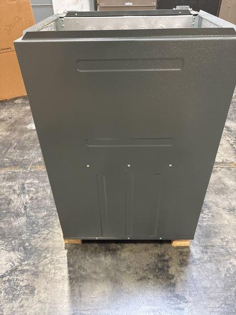 120,000 BTU Low NOx Two-Stage Upflow/Horizontal ECM Multi Speed Gas Furnace 96% 115/60/1 CFM: 2000 - Image 3