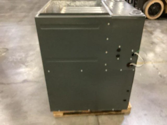 120,000 BTU Low NOx Two-Stage Upflow/Horizontal ECM Multi Speed Gas Furnace 96% 115/60/1 CFM: 2000 - Image 3