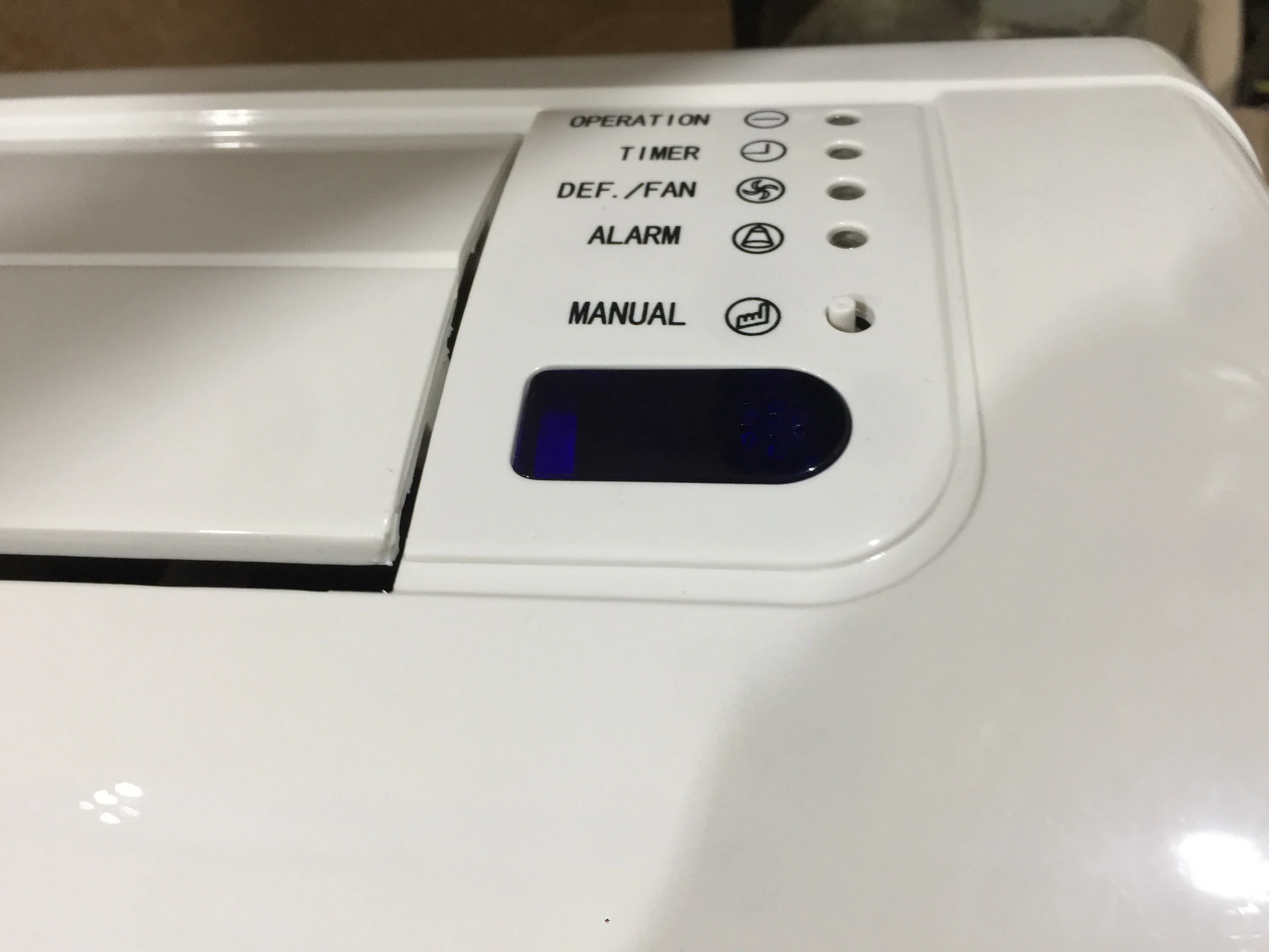 12,000 BTU Floor/Ceiling Ductless Vrf" Heat Pump & Heat Recovery Indoor Unit; 208-230/60/1 - Image 3