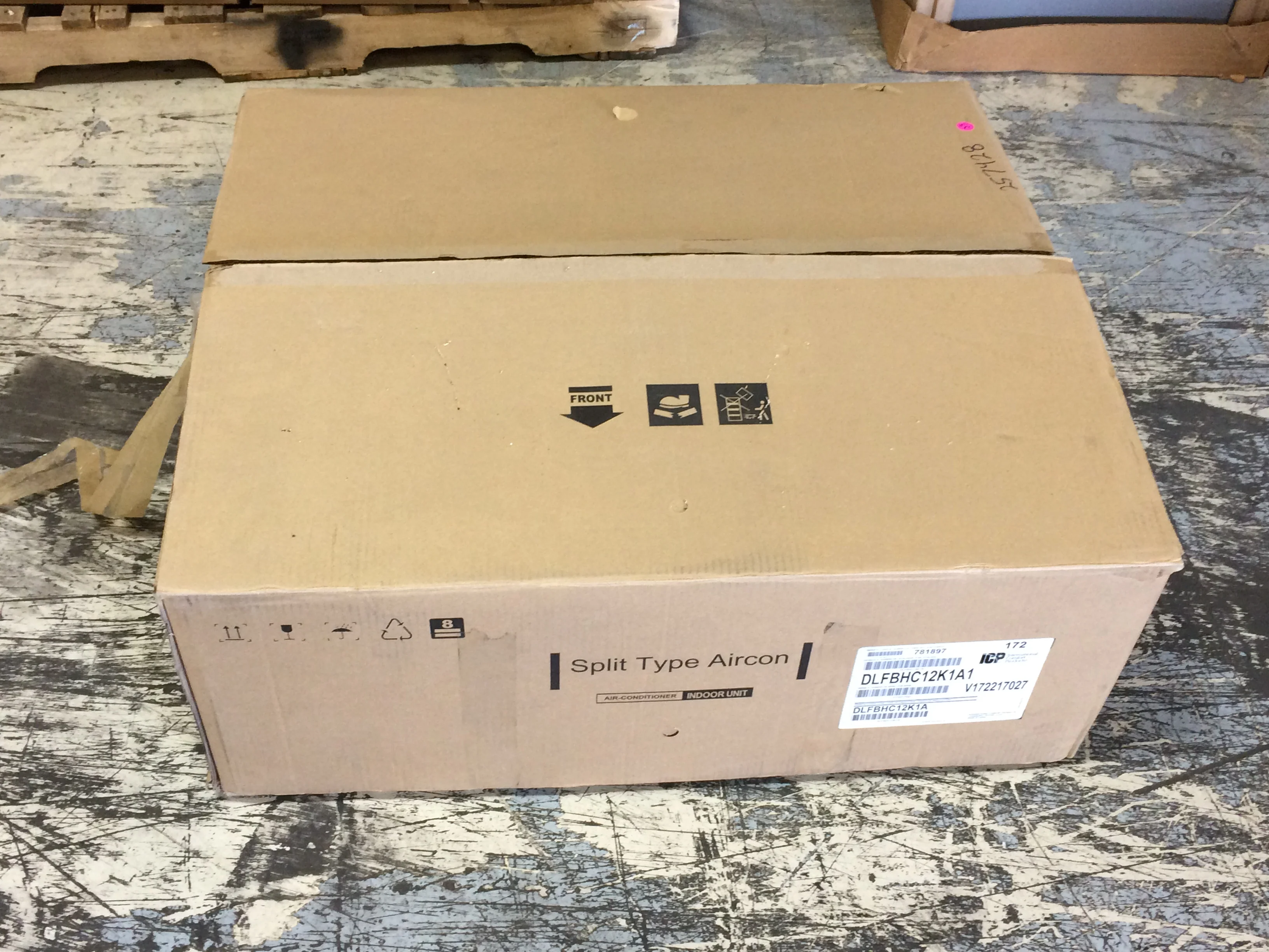 12,000 Btu Inverter Indoor Cassette Ductless Split System 208-230/60/1 R-410A - Image 7