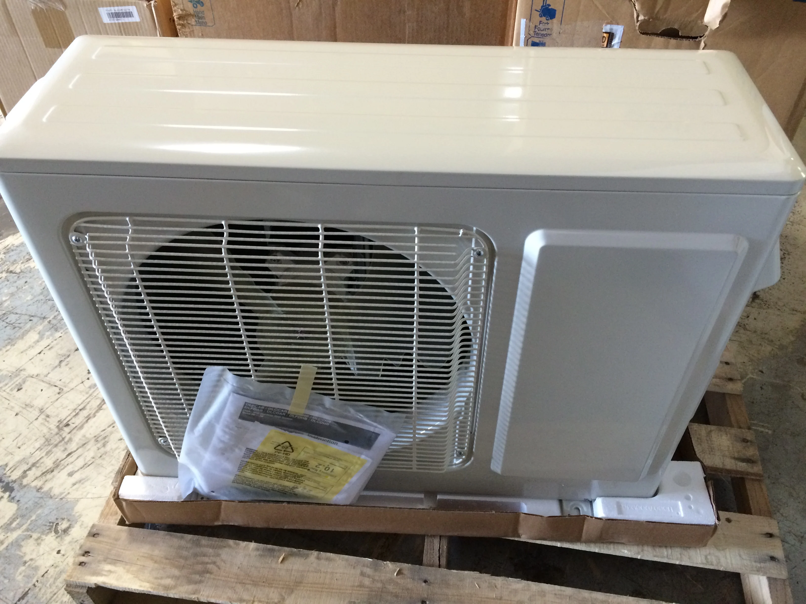 12,000 Btu Outdoor Mini-Split AC Unit 115/60/1 R-410A - Image 4