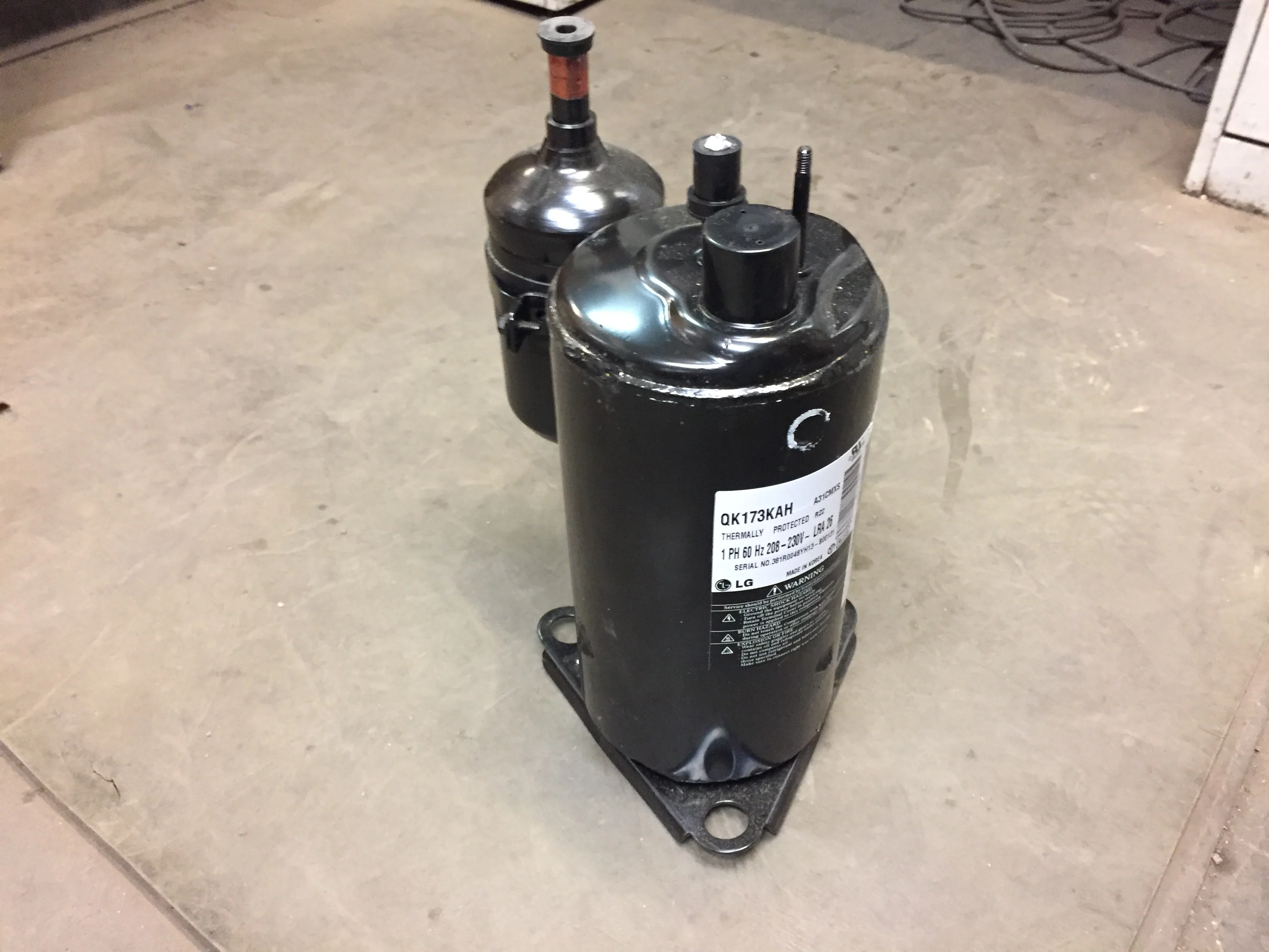 12,000 Btu Rotary Compressor, 208-230/60/1 R-22 - Image 4