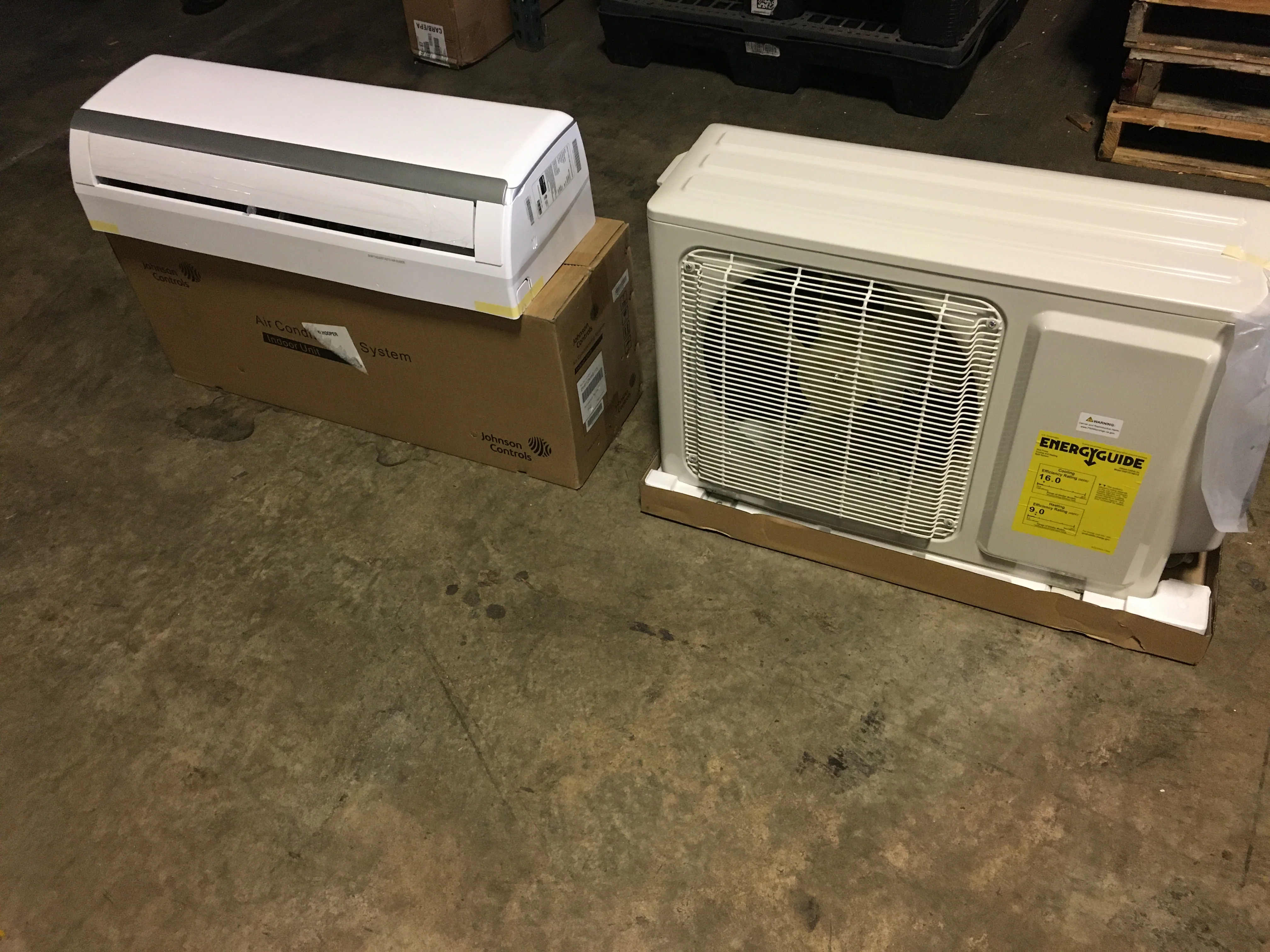 12,000 Btu Single Zone Heat Pump Mini Split Set, 16 Seer 115/60/1 R410A - Image 2