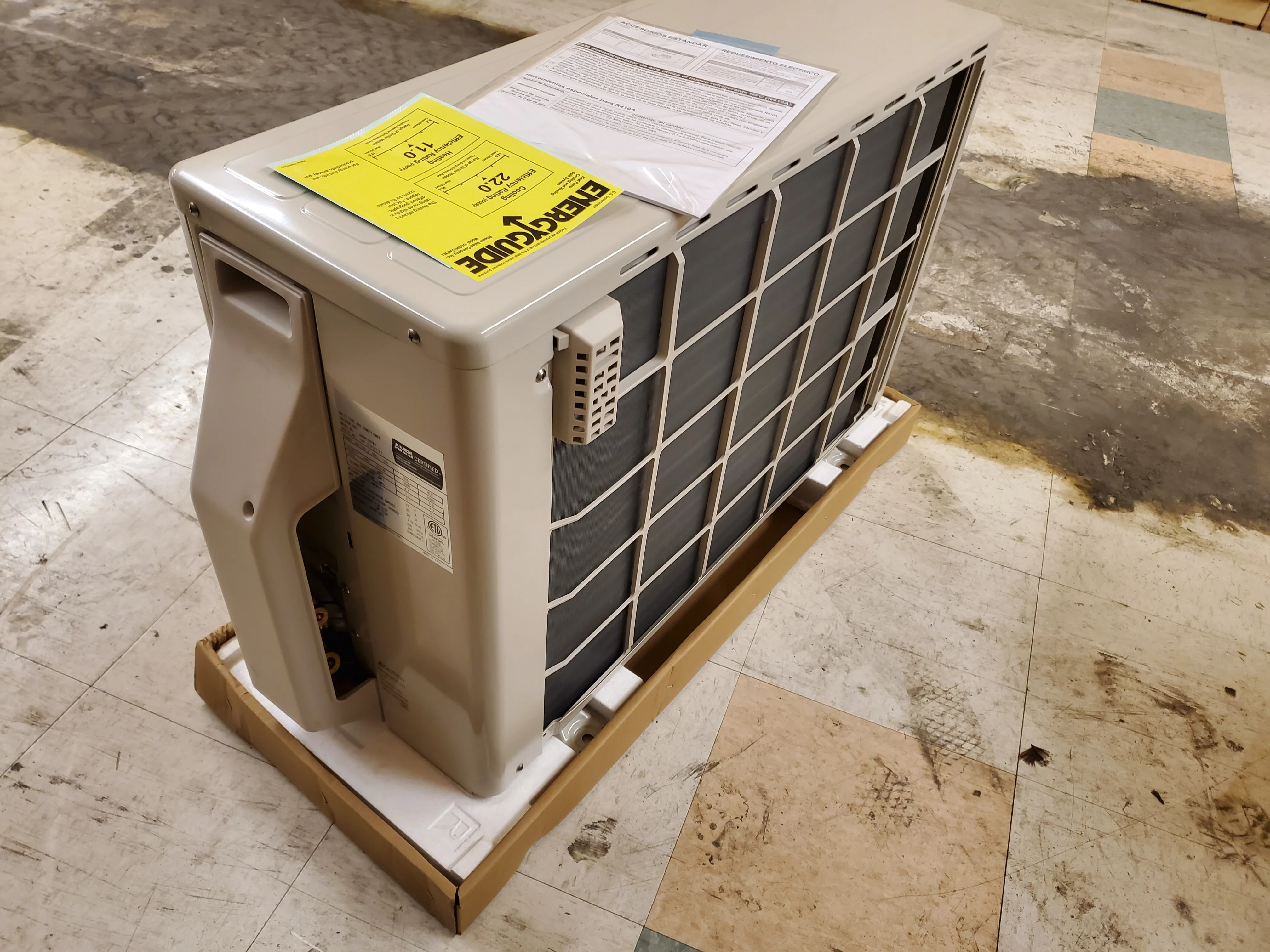 12,000 BTU Single-Zone Inverter Outdoor Mini-Split Heat Pump Unit, 208-230/60/1 R-410A 22 SEER - Image 4