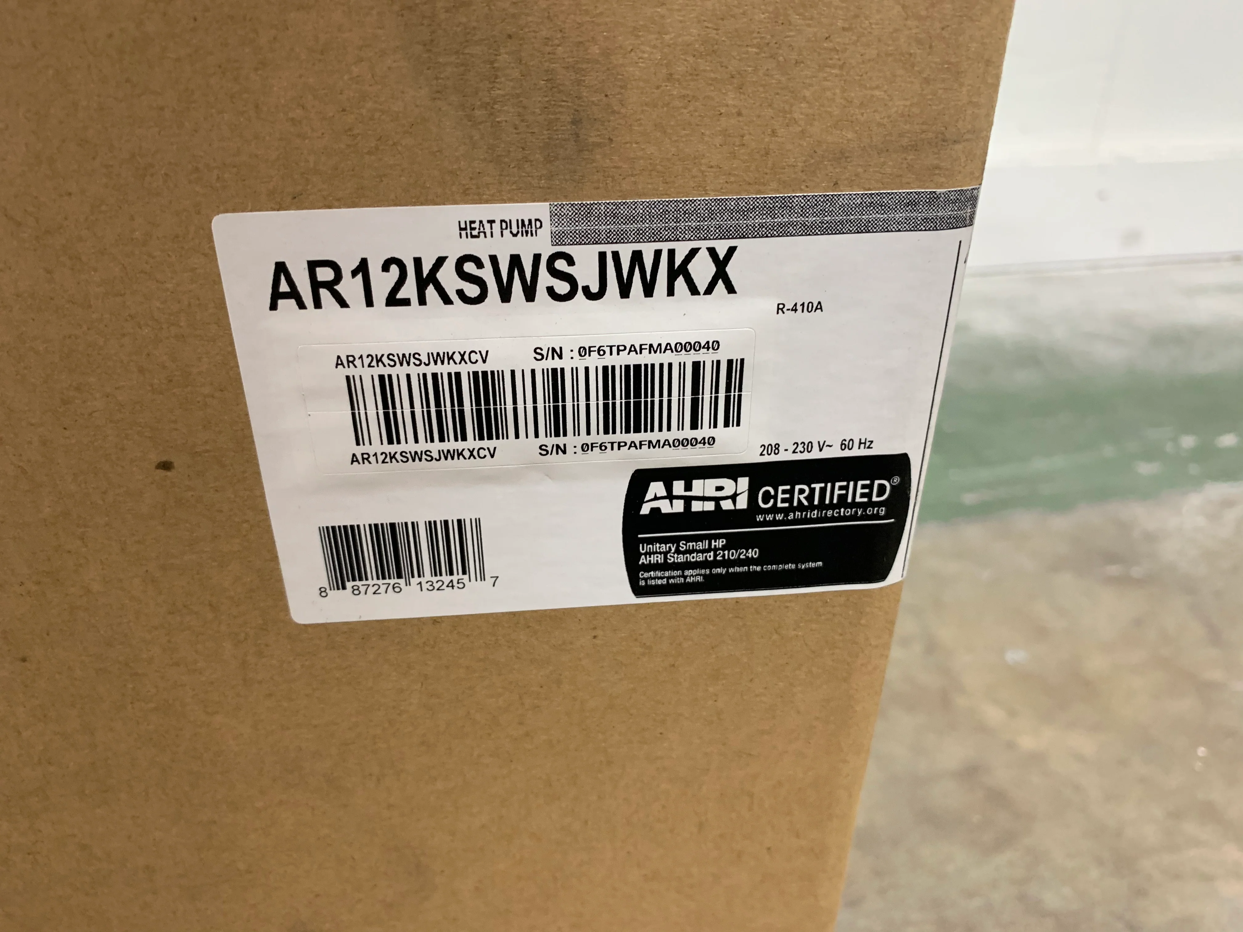 12,000/13,600 BTU Outdoor Heat Pump Mini Split Unit, 22 Seer 208-230/60/1 R410A - Image 6