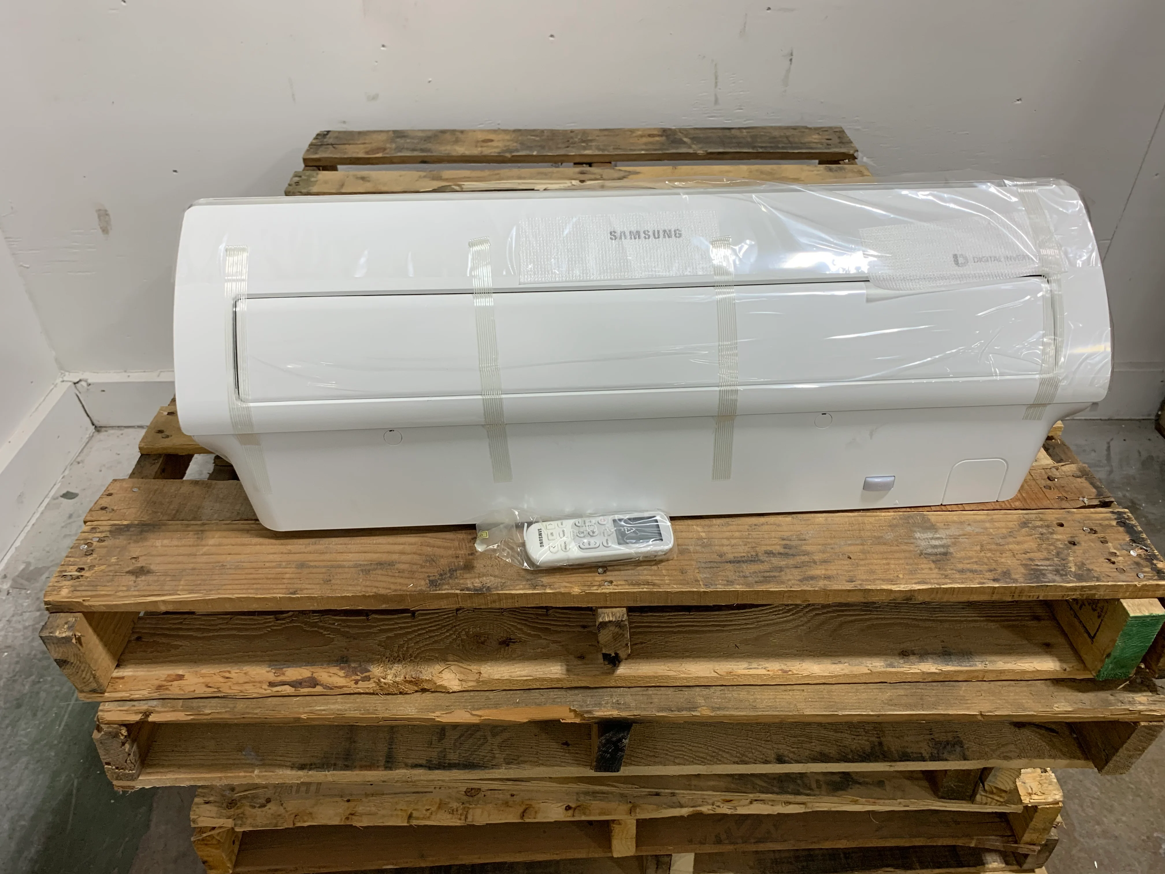 12,000/14,000 BTU Indoor Heat Pump Mini Split Unit, 208-230/60/1 R410A - Image 2