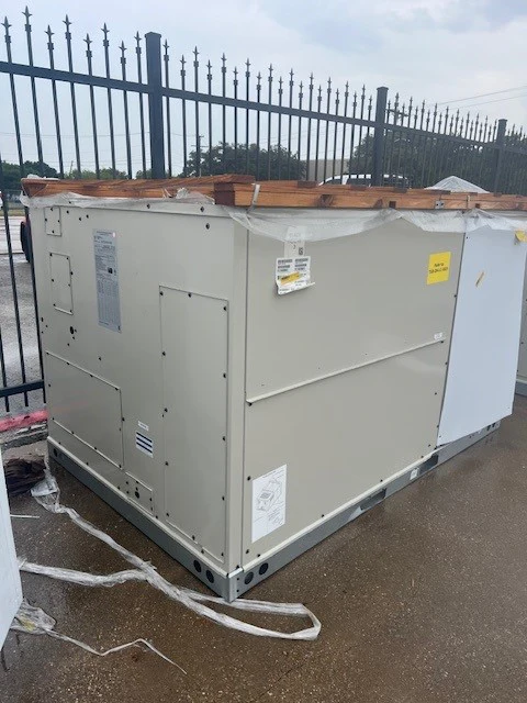 12.5 TON CONVERTIBLE PACKAGED AIR CONDITIONING UNIT, 11 EER, 460/60/3, R410A - Image 2
