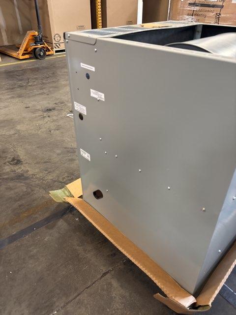 126,000 BTU Low NOx Single-Stage Downflow ECM Multi Speed Gas Furnace 80% AFUE 115/60/1 CFM: 2195 - Image 4