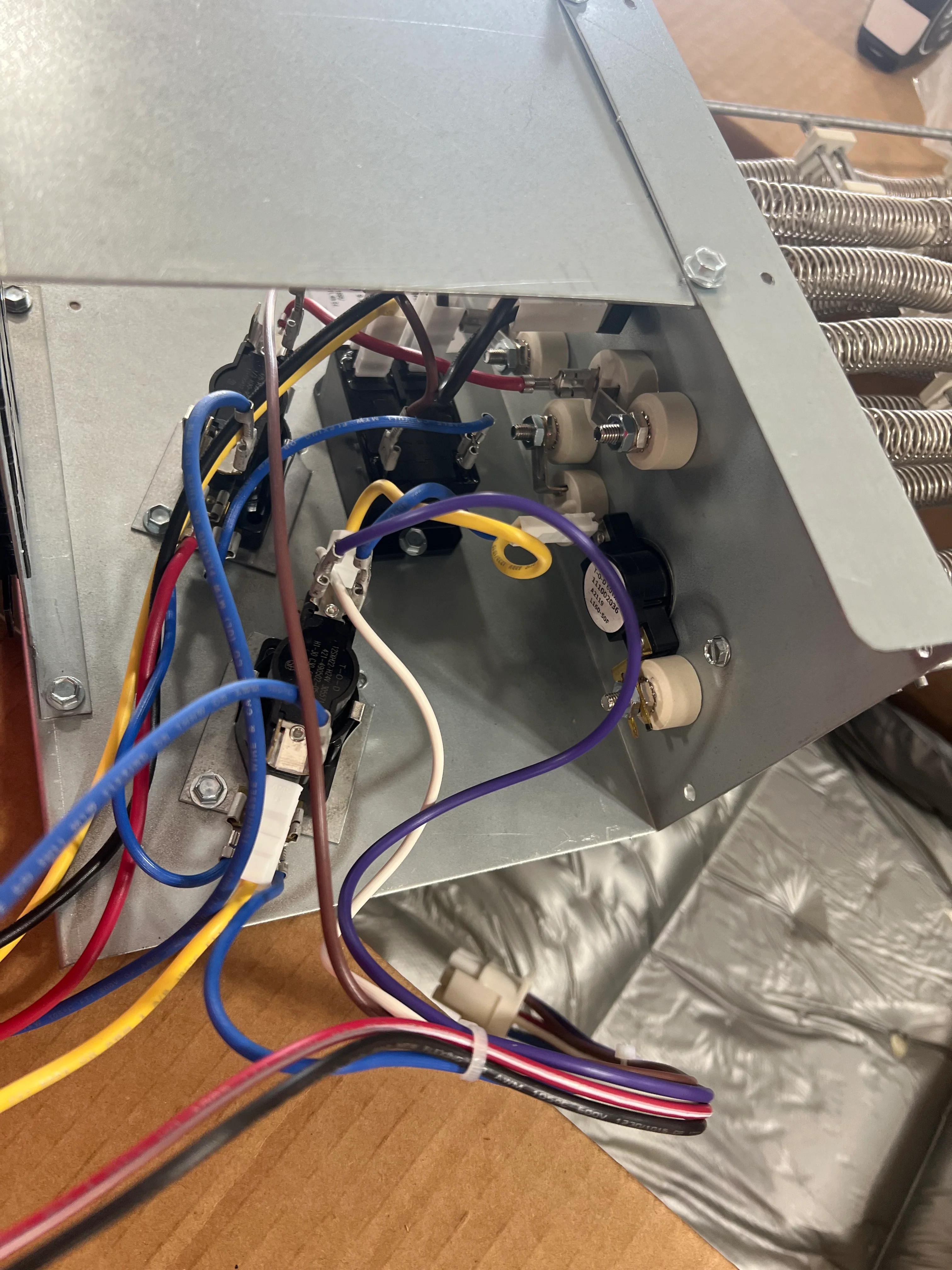 13Kw Electric Heat Kit With Breaker 208/230/60/1 - Image 2