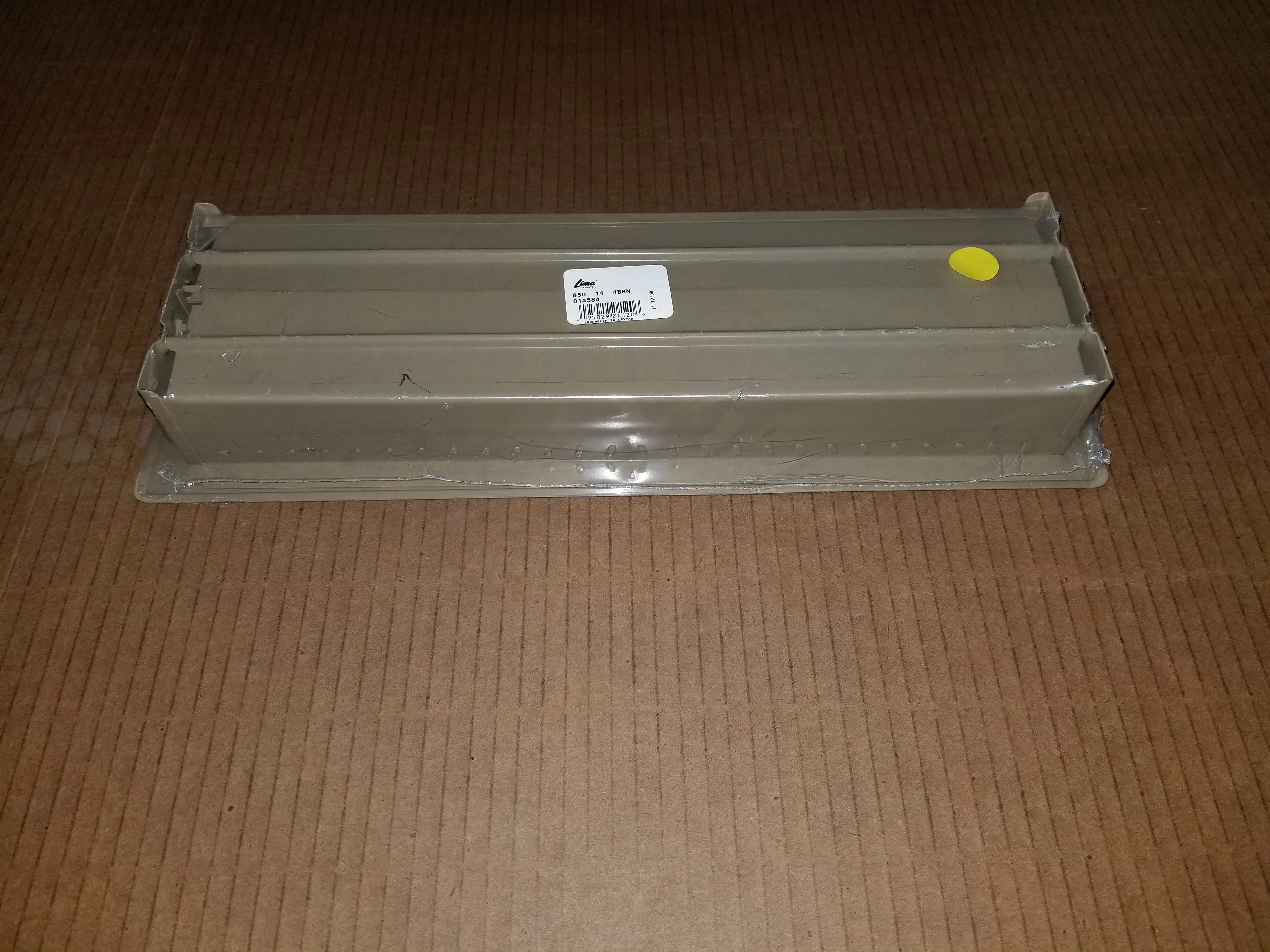 14" X 4" BROWN HEAVY-DUTY FLOOR REGISTER/W TOE OPERATED MULTI-LOUVER DAMPER - Image 2