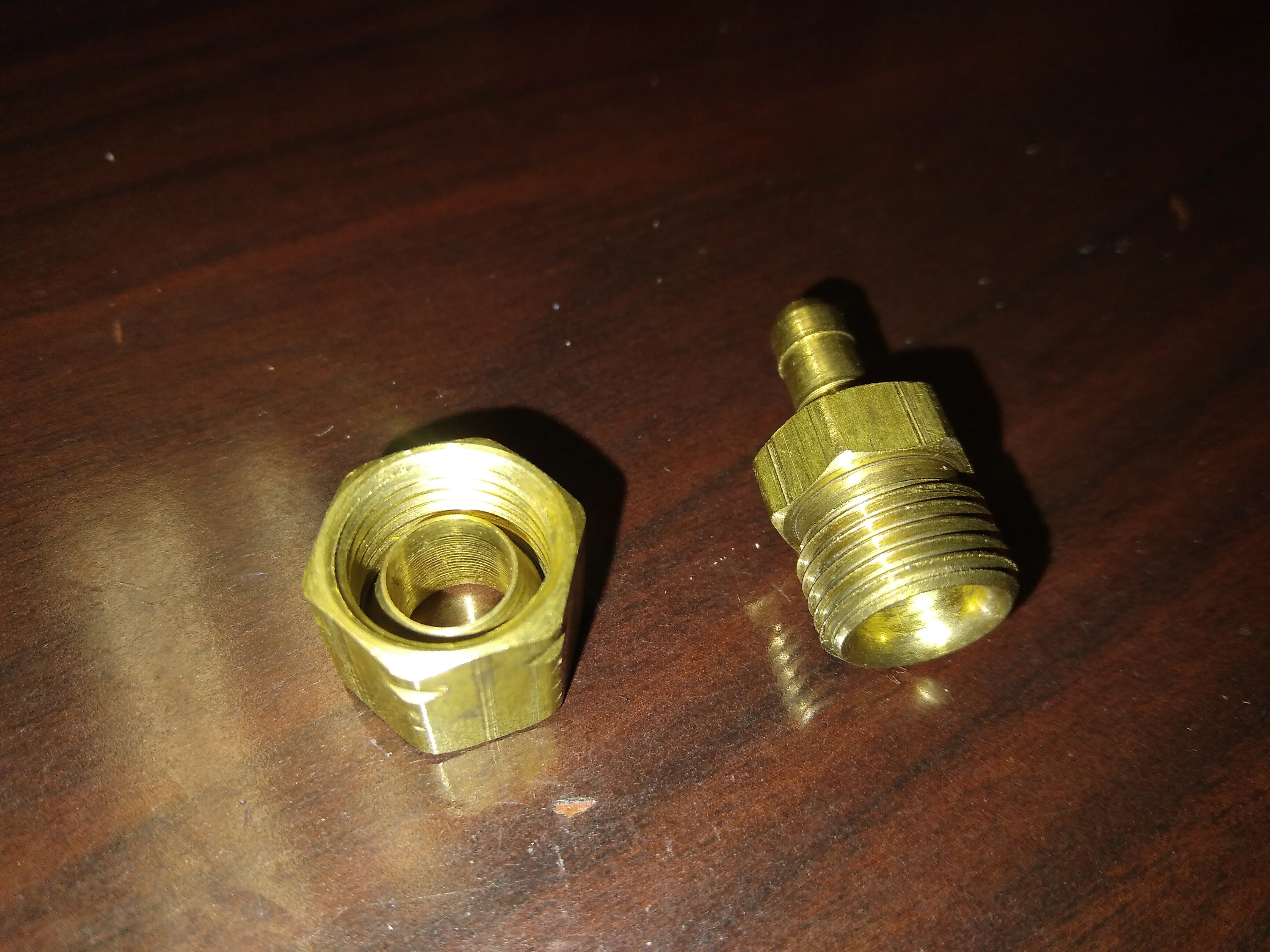 1/4" COMPRESSION ADAPTER - Image 3