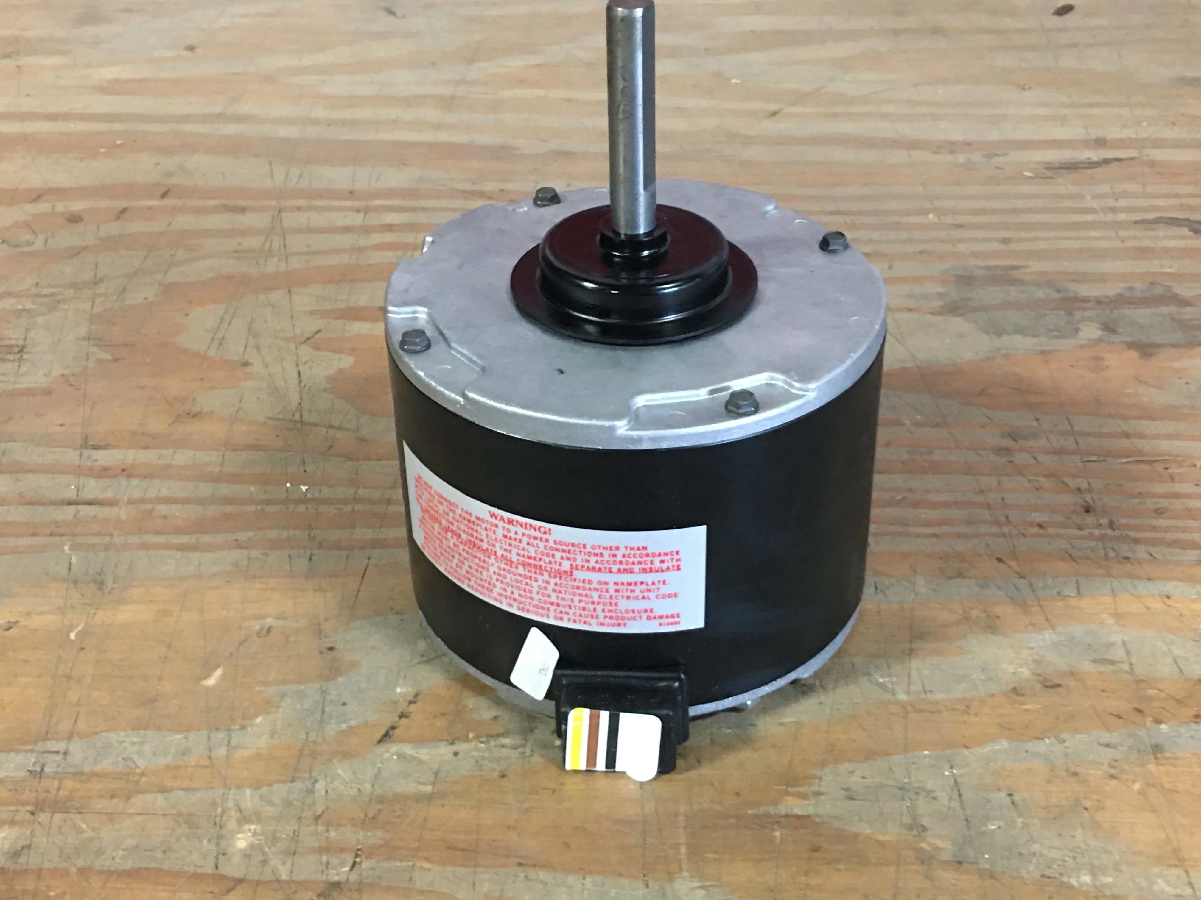 1/4 HP Condenser Fan Motor 208-230/60/1 1075RPM 1 Speed - Image 2