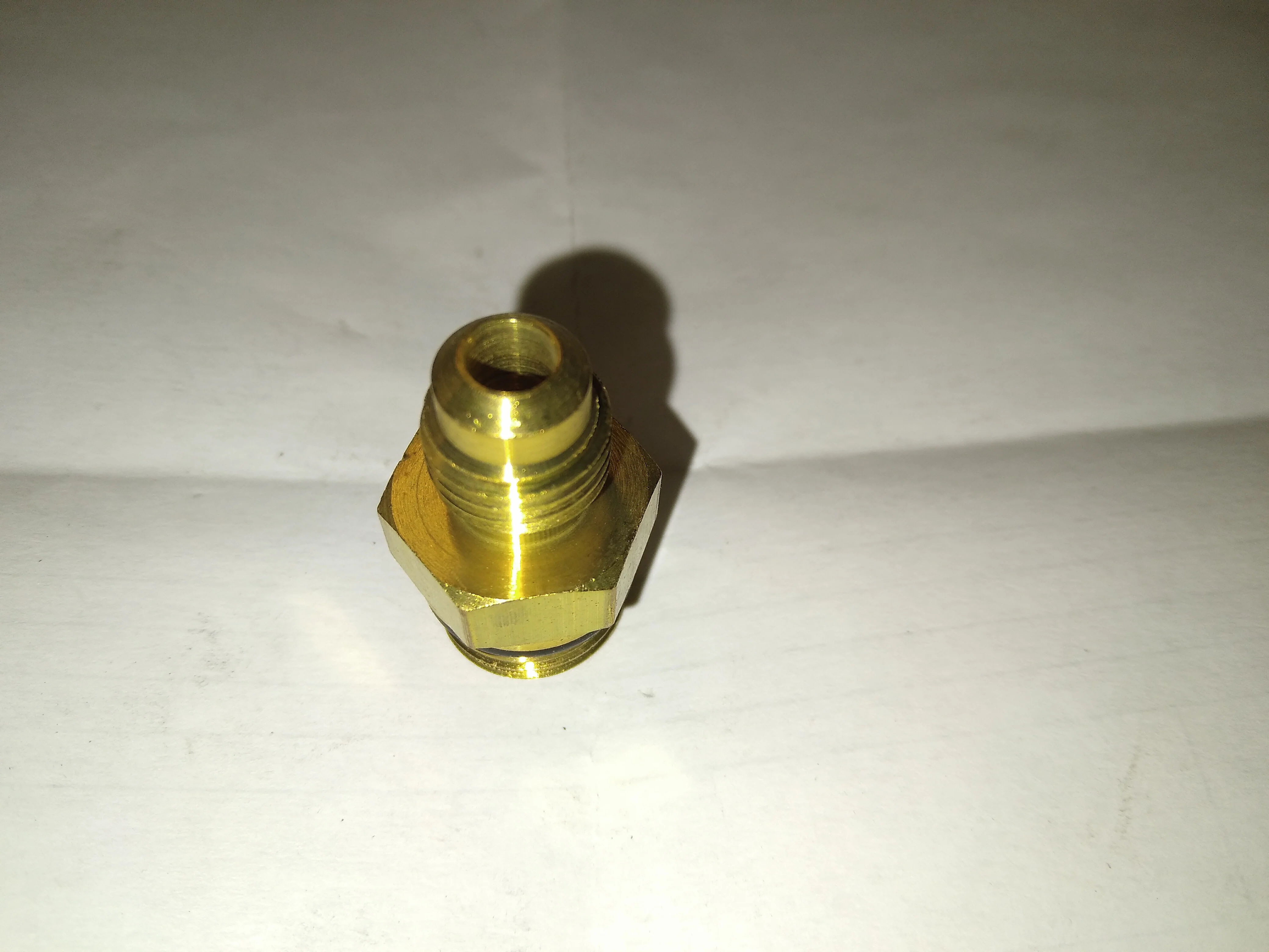 14MM X 1/4" Male Flare Automotive AC Fitting - Image 4