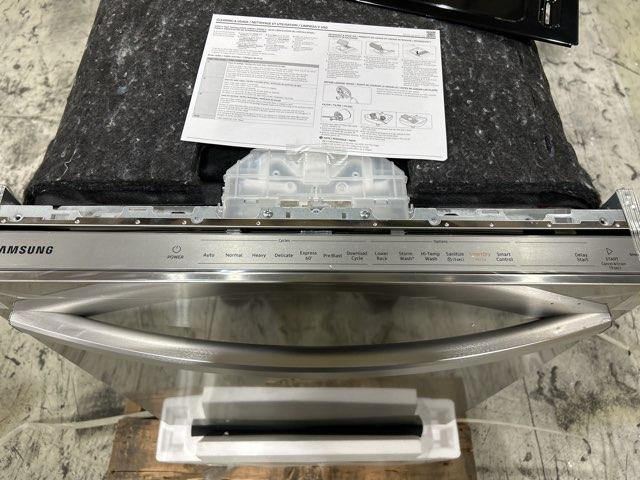 15 Place Setting Stainless Steel Dishwasher, 120 Volt - Image 4