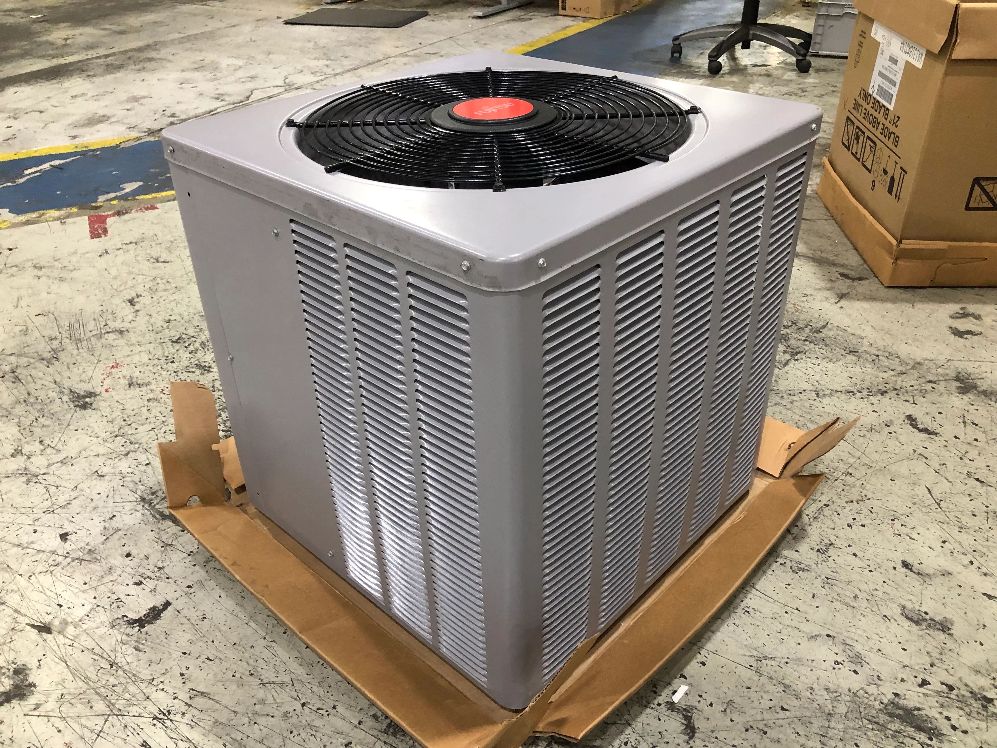 1.5 TON SPLIT-SYSTEM AIR CONDITIONER 208-230/60/1 R410A 13 SEER - Image 2