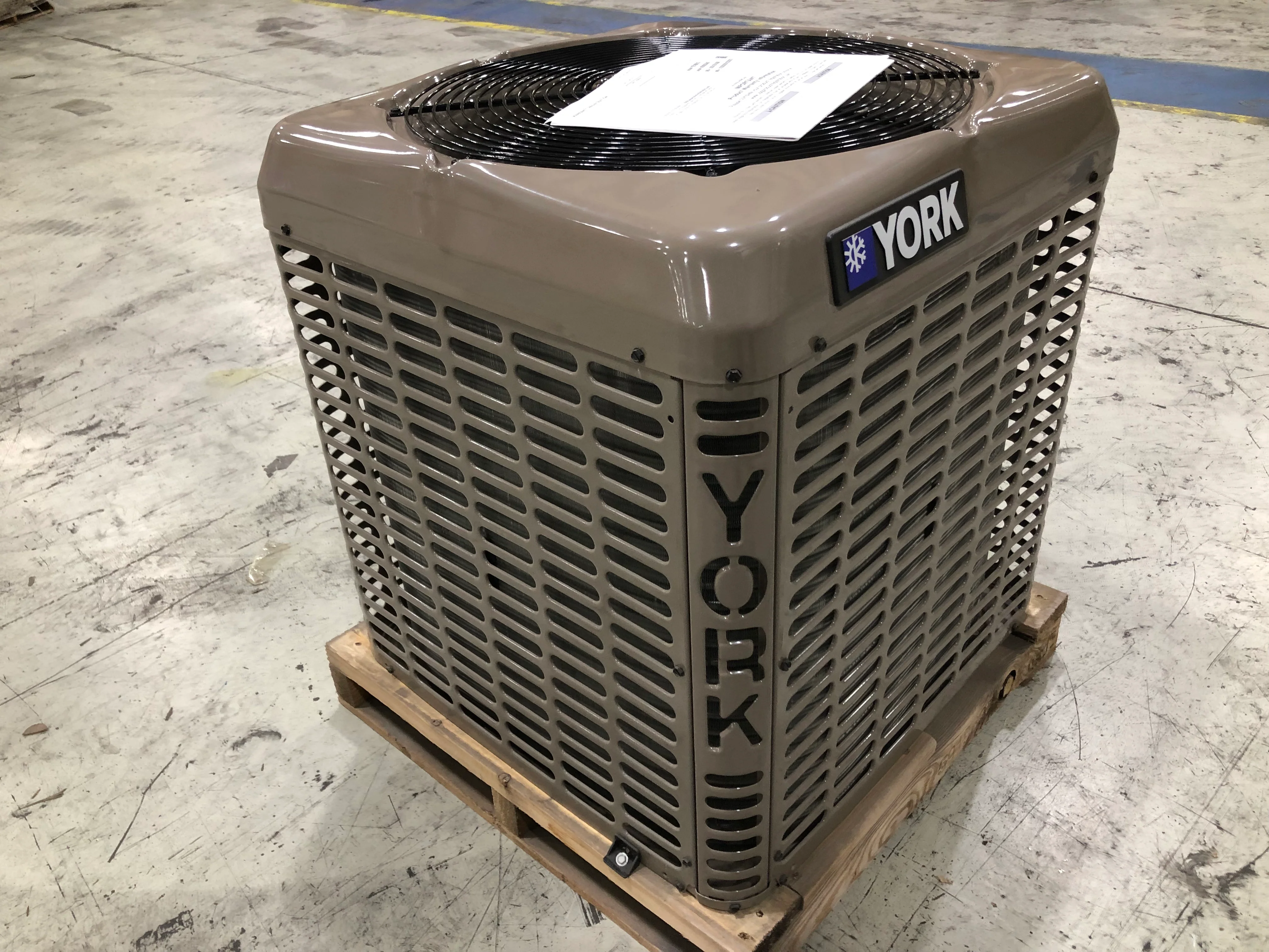 1.5 TON SPLIT-SYSTEM HEAT PUMP 208-230/60/1 R410A 14 SEER - Image 2