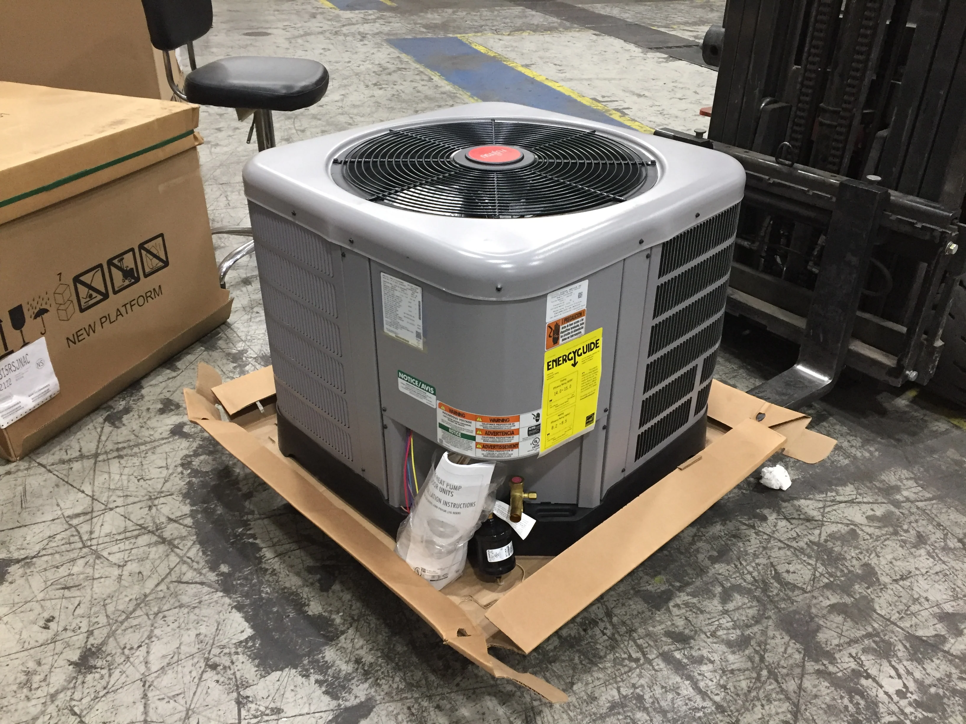 1.5 Ton Split-System Heat Pump 208-230/60/1 R410A 15 SEER