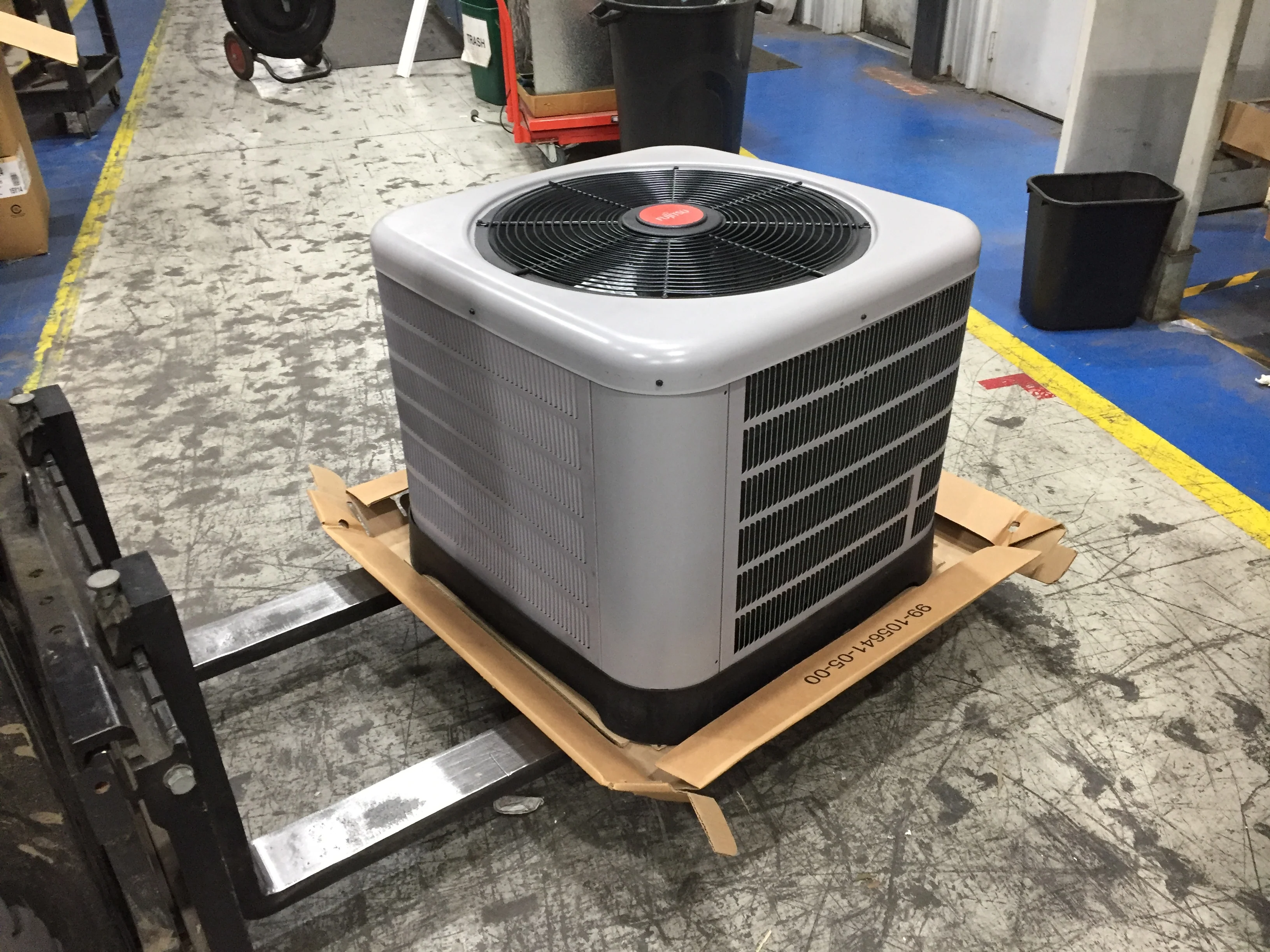1.5 Ton Split-System Heat Pump 208-230/60/1 R410A 15 SEER - Image 2