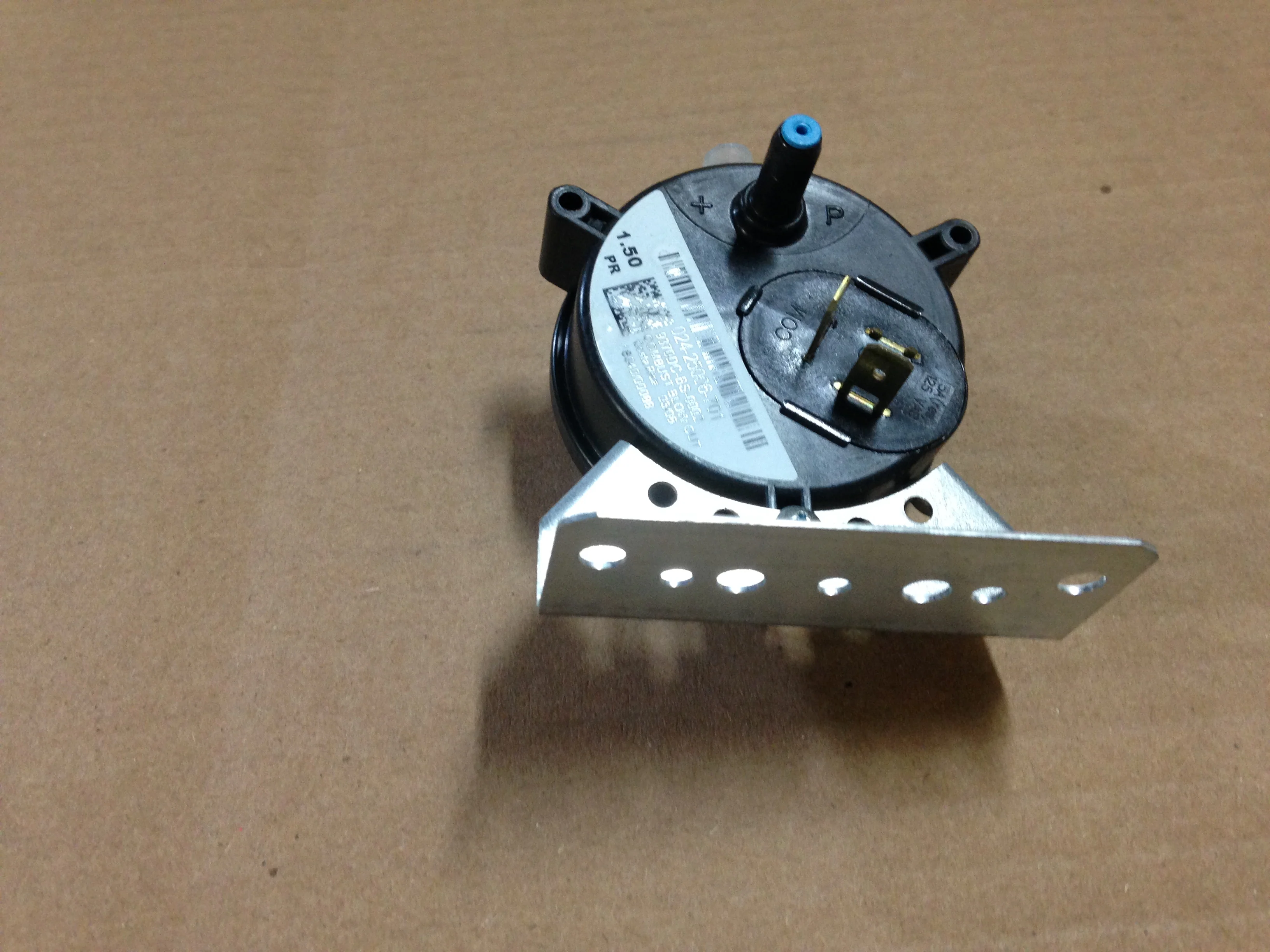 1.50 PR Pressure Switch - Image 2