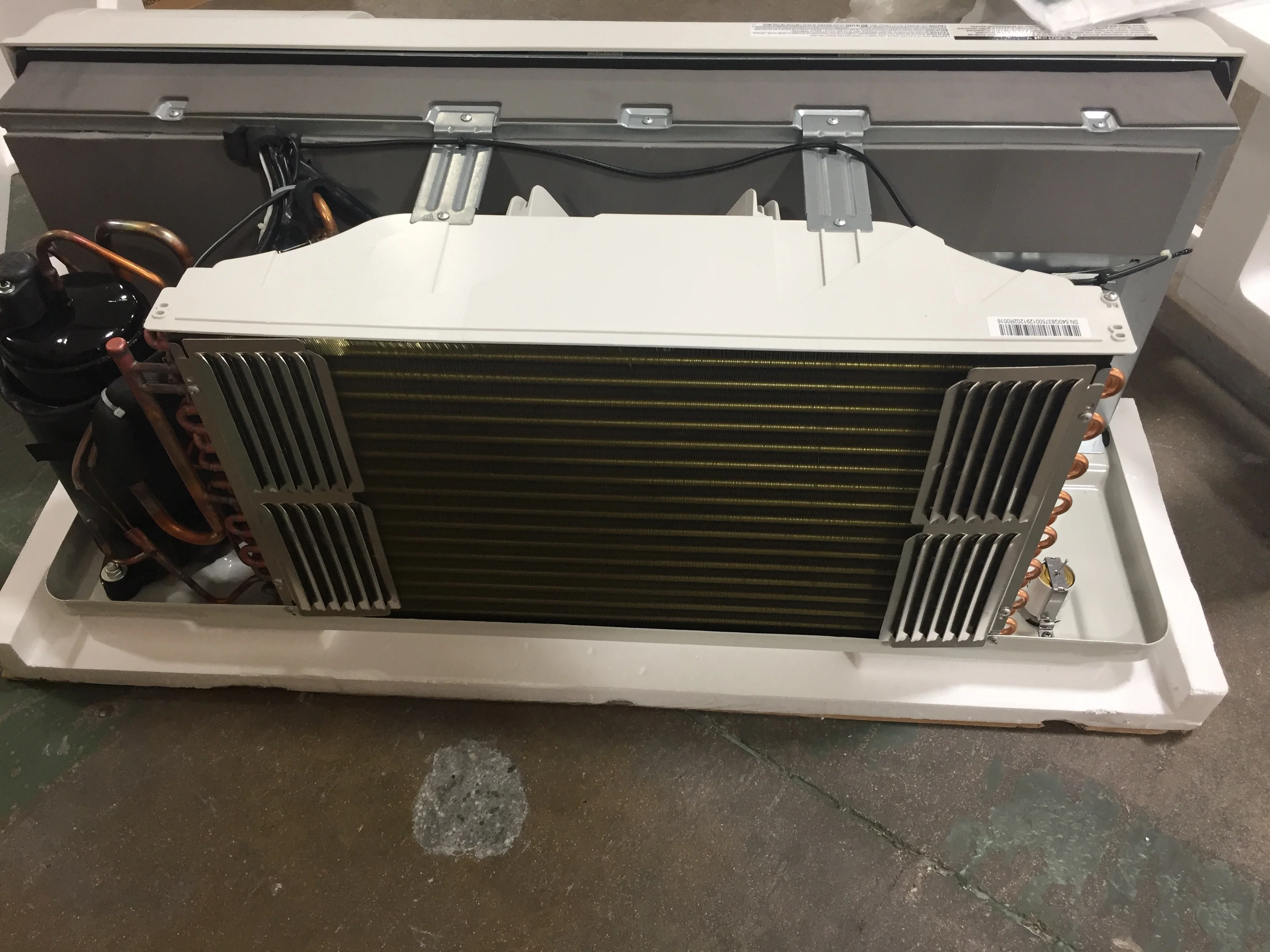 15,000 Btu High Efficiency PTAC Unit With 3.5Kw Electric Heat, 208-230/60/1 - Image 2