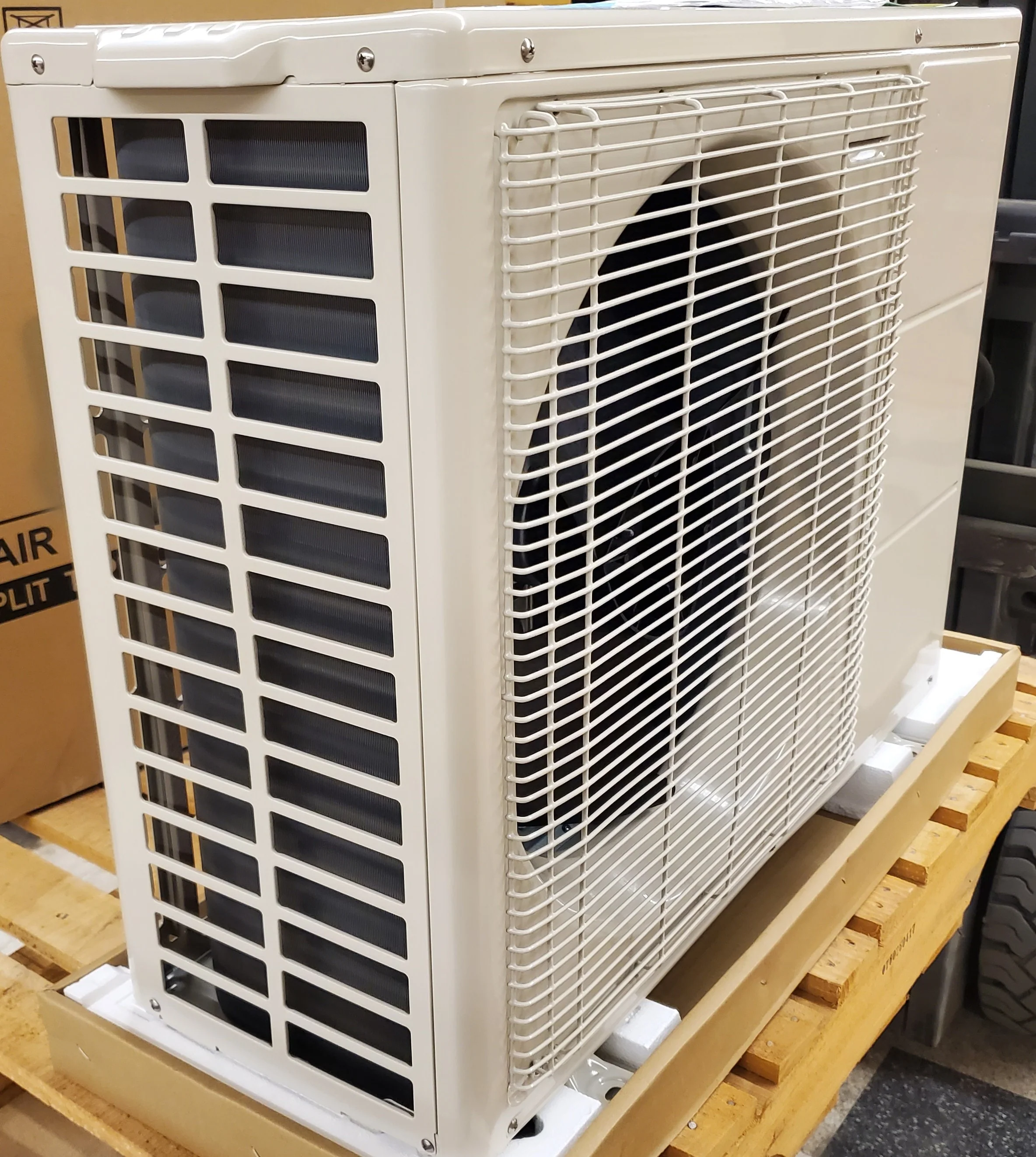 15,000 BTU Ultra Series Single-Zone Inverter Outdoor Mini-Split Heat Pump Unit - Image 3
