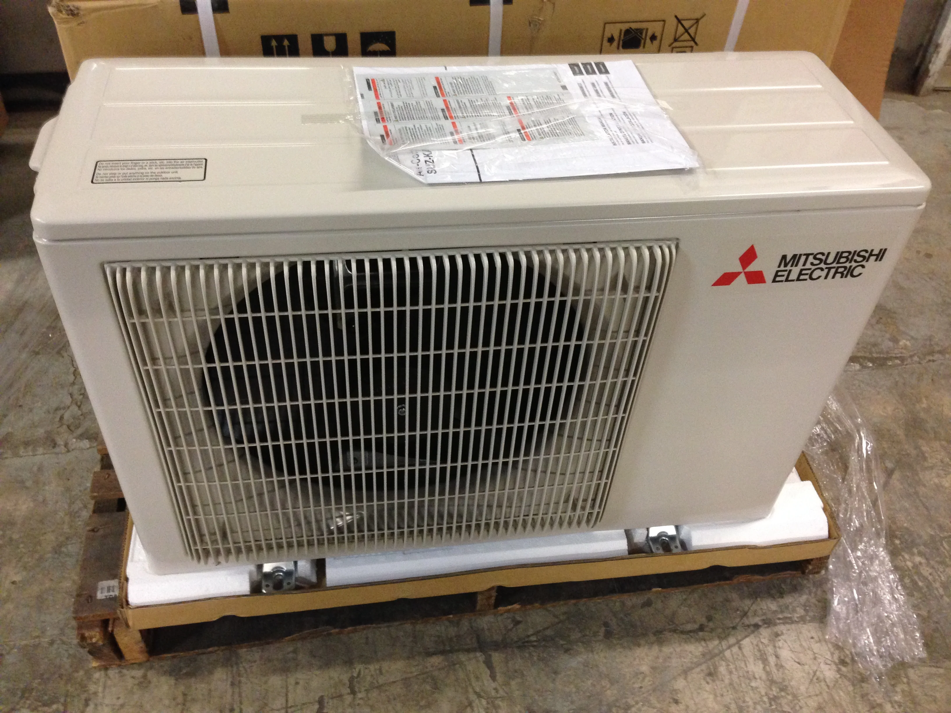 15,000 BTU VARIABLE SPEED INVERTER OUTDOOR HEAT PUMP MINI SPLIT UNIT, 16 SEER 208-230/60/1 R-410A - Image 2
