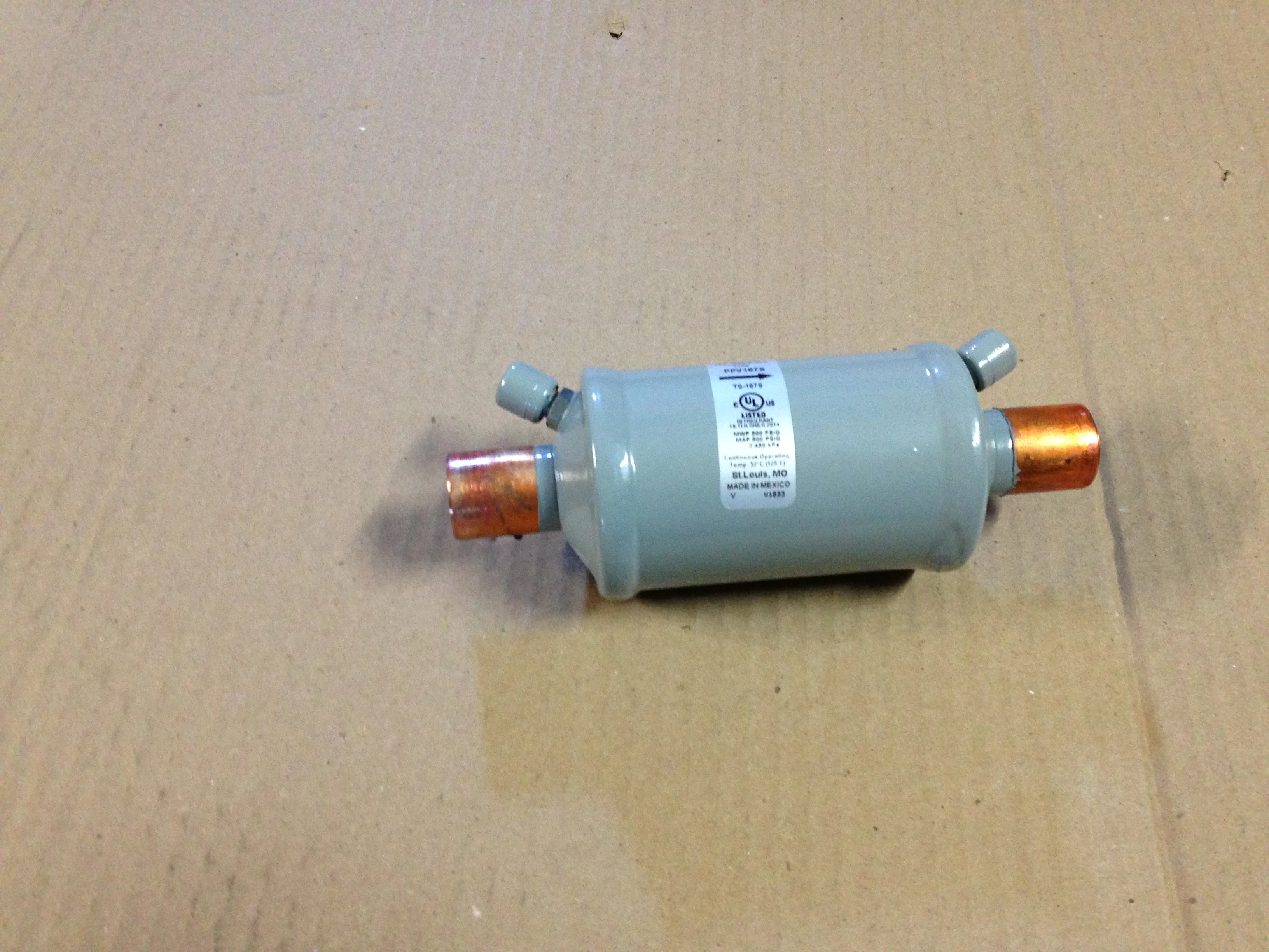 16 CUBIC INCH SUCTION LINE FILTER DRIER, 7/8" X 7/8" SWEAT