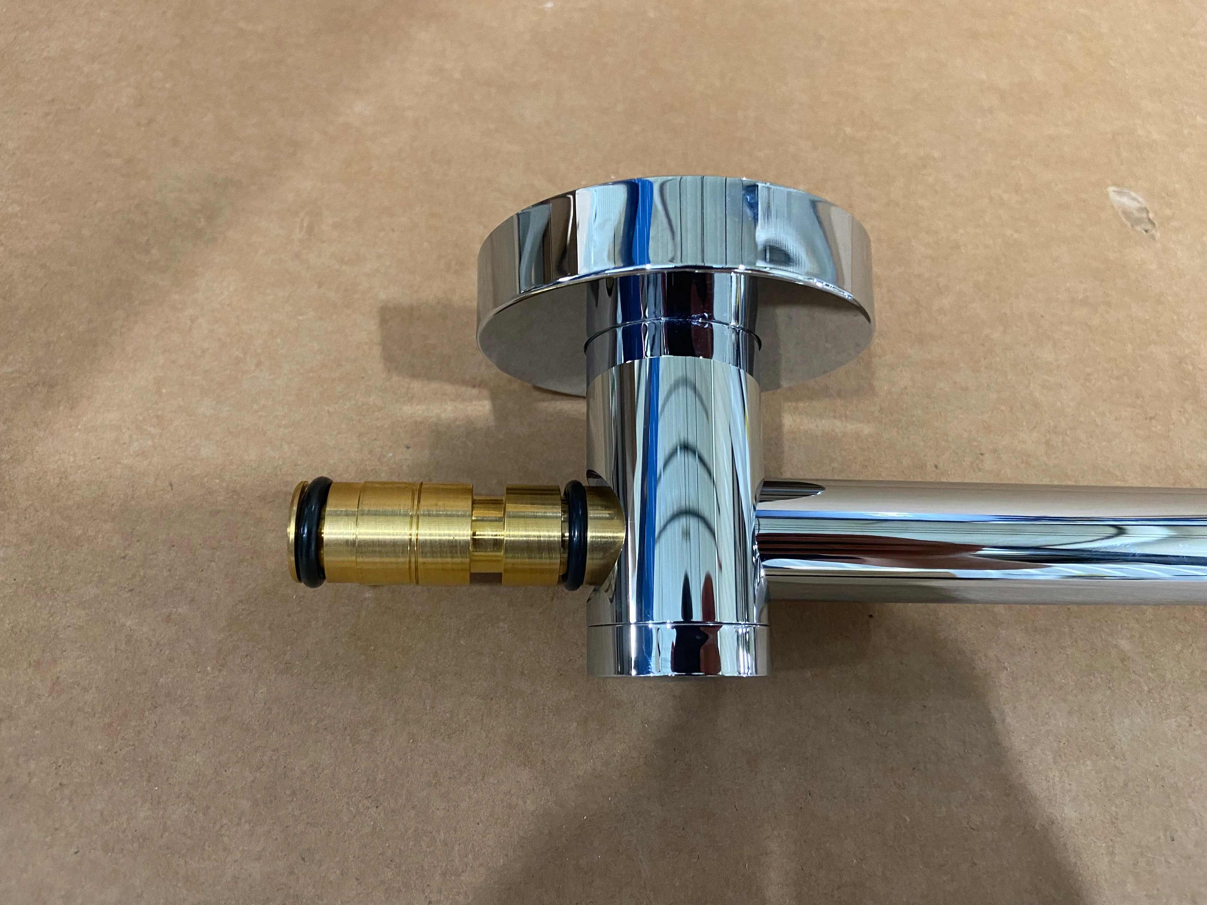 18 Slide Bar With Adjustable Hand Shower Holder - Image 2
