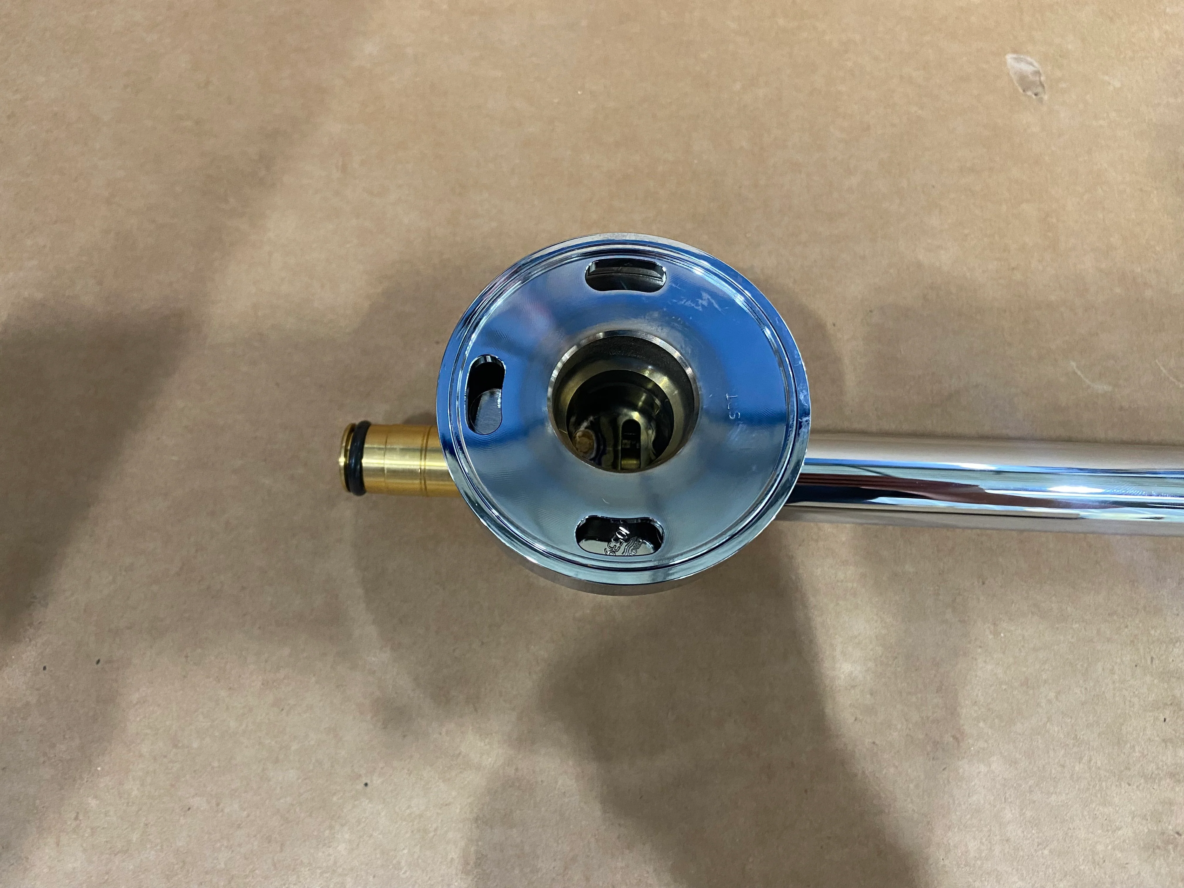 18 Slide Bar With Adjustable Hand Shower Holder - Image 3