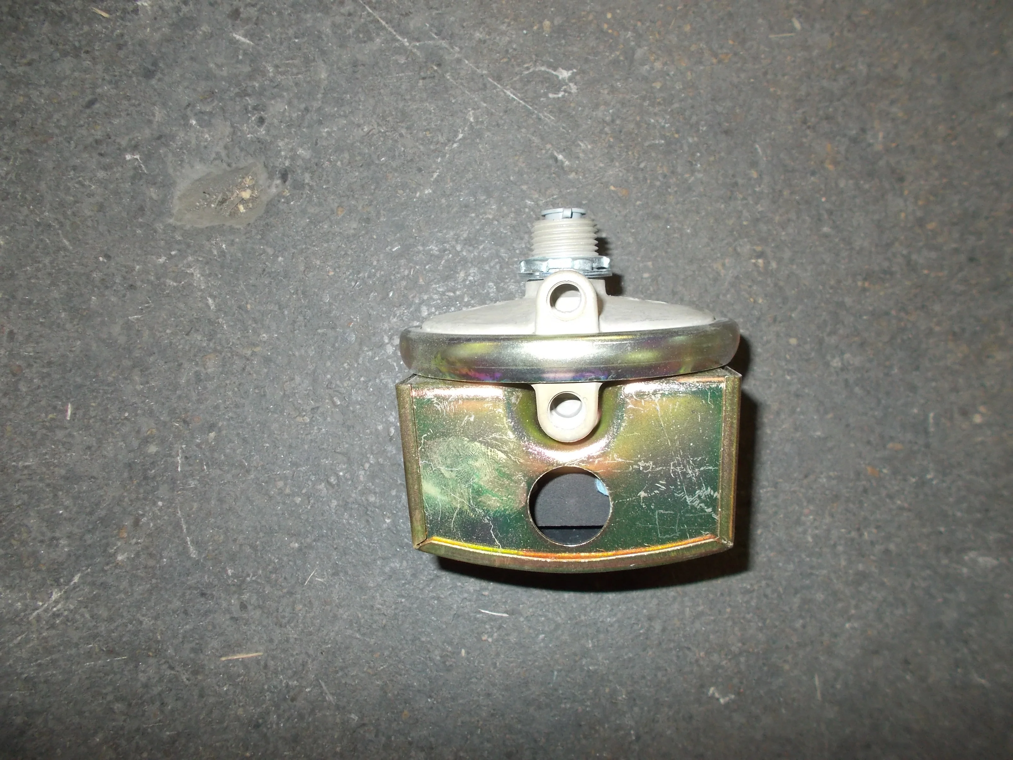 1800 Series Low Differential Pressure Switch - Image 2