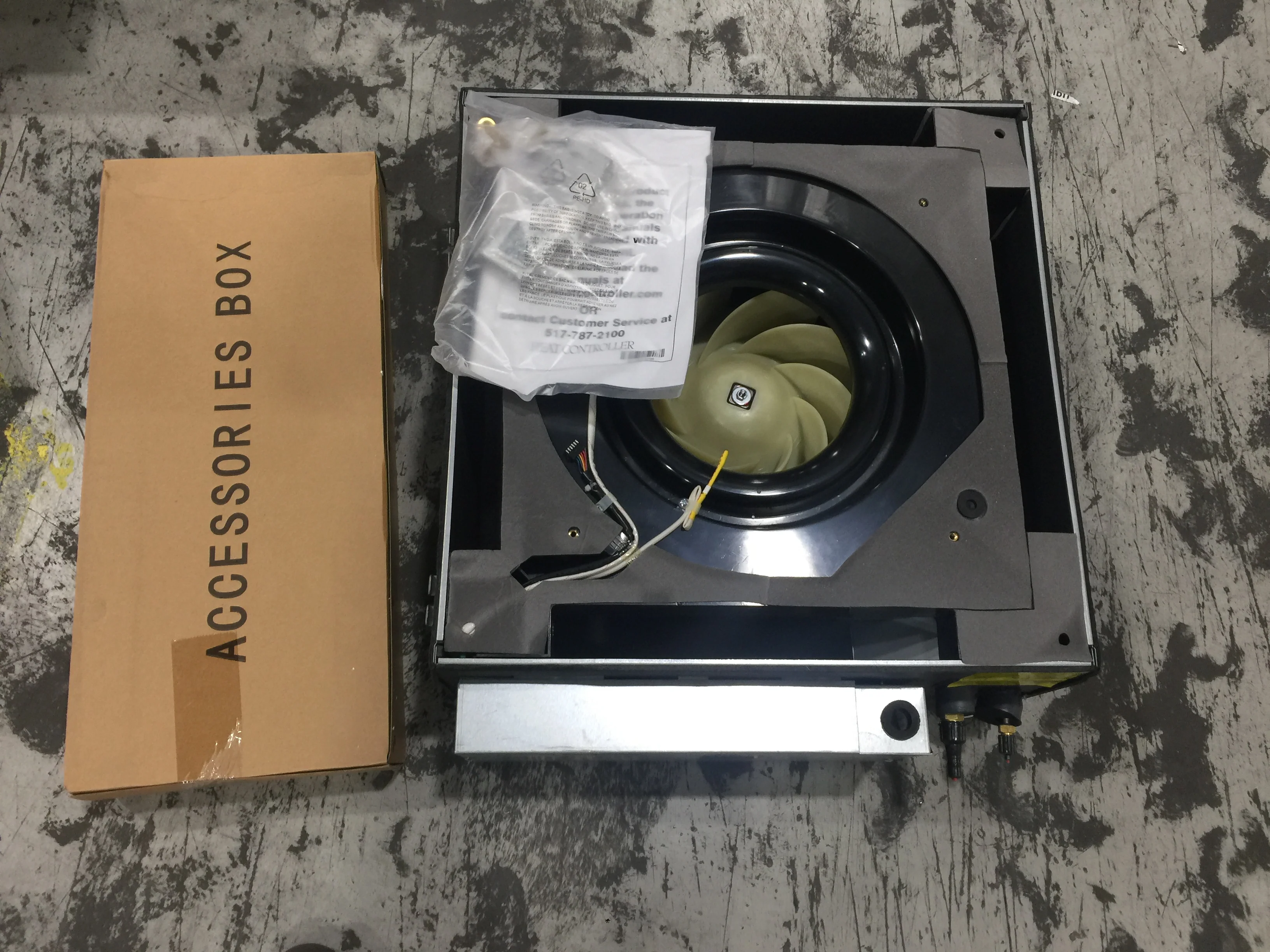 18,000 BTU Ductless ID Inverter Mini-Split Multi-Zone Cassette Heat Pump, 208-230/60/1, R-410A - Image 8